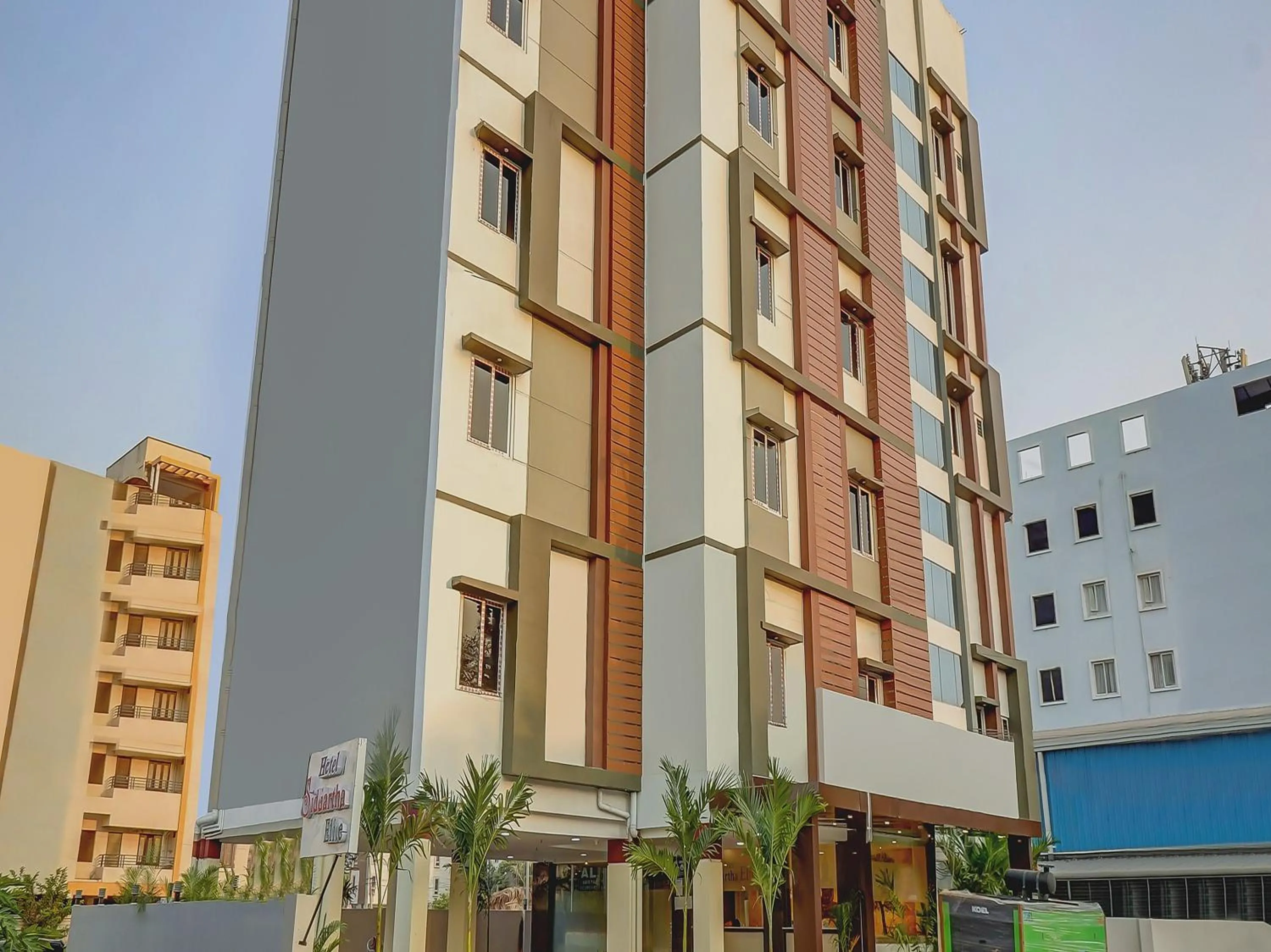 Property building in Super Capital O Siddartha Elite