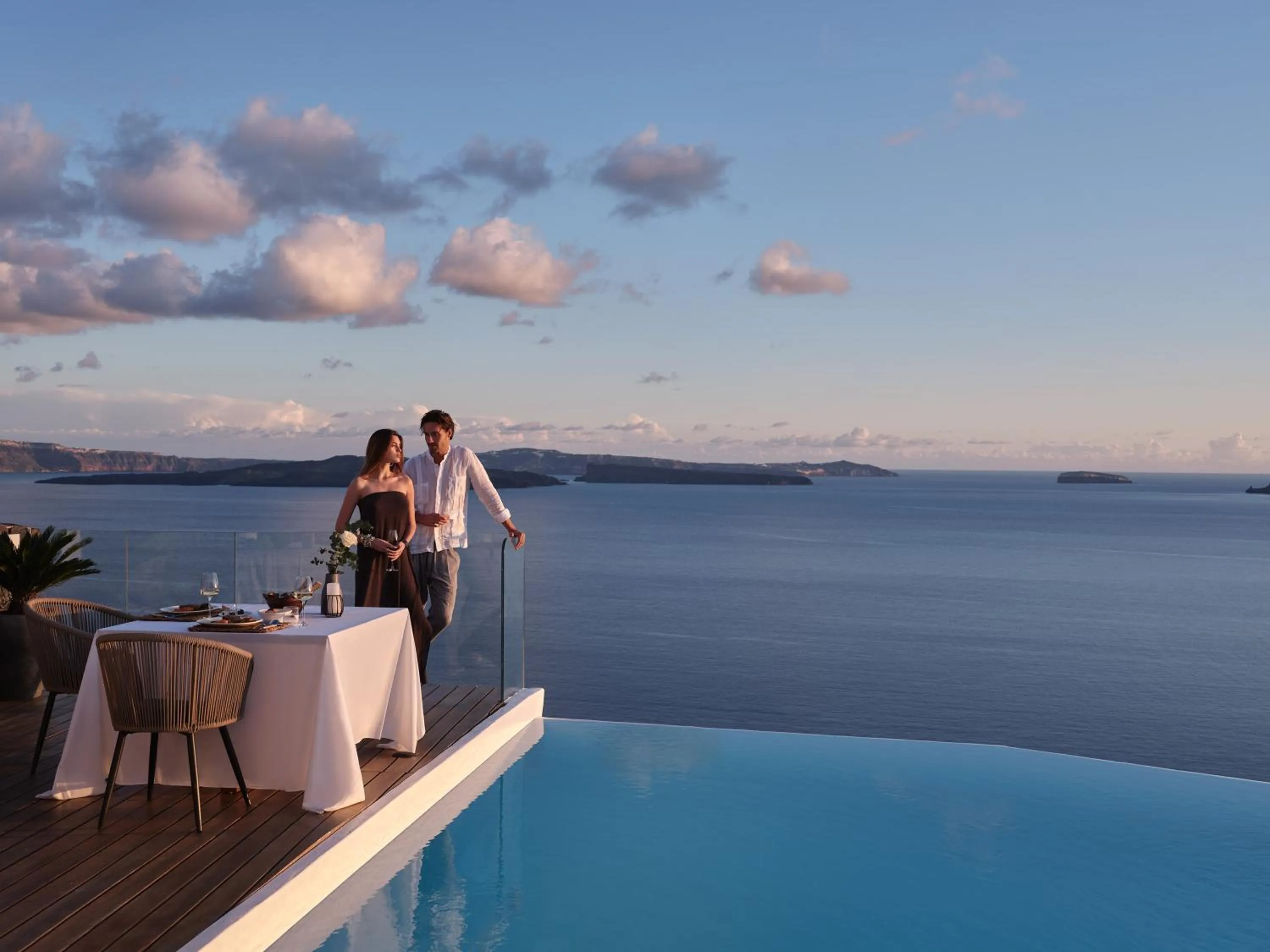 Food and drinks in Olvos Luxury Suites