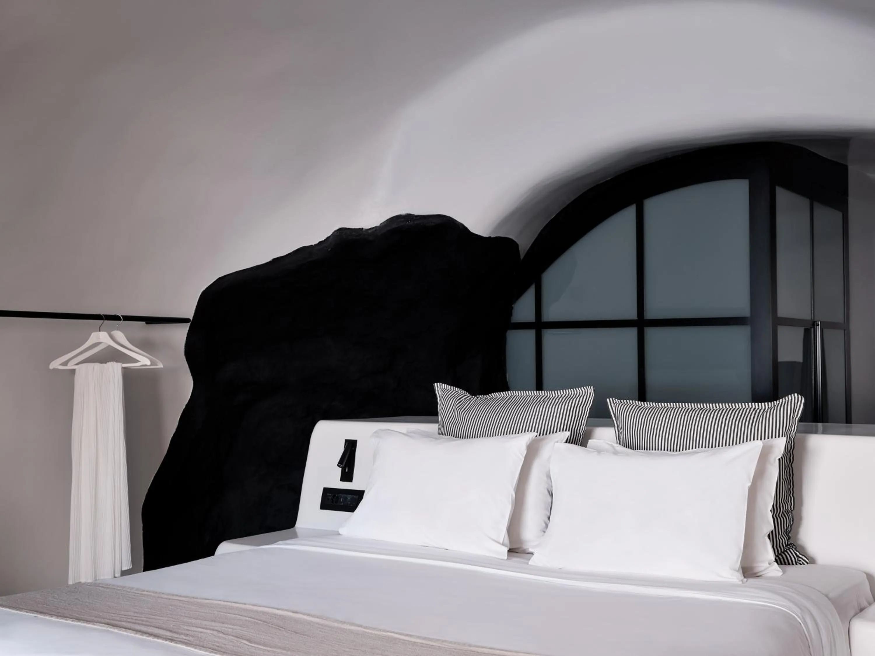 Bed in Olvos Luxury Suites