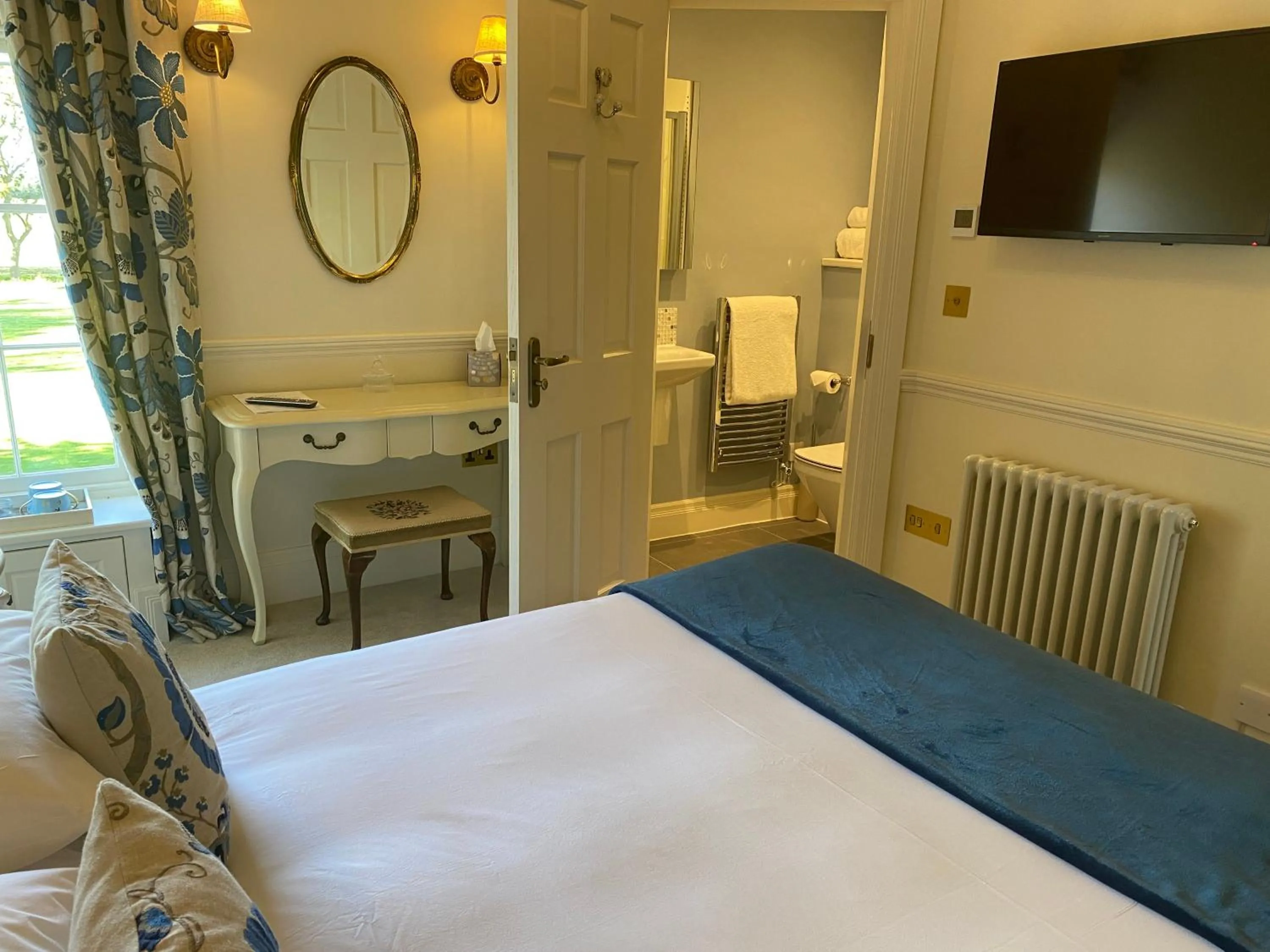 Bed in Reymerston Hall