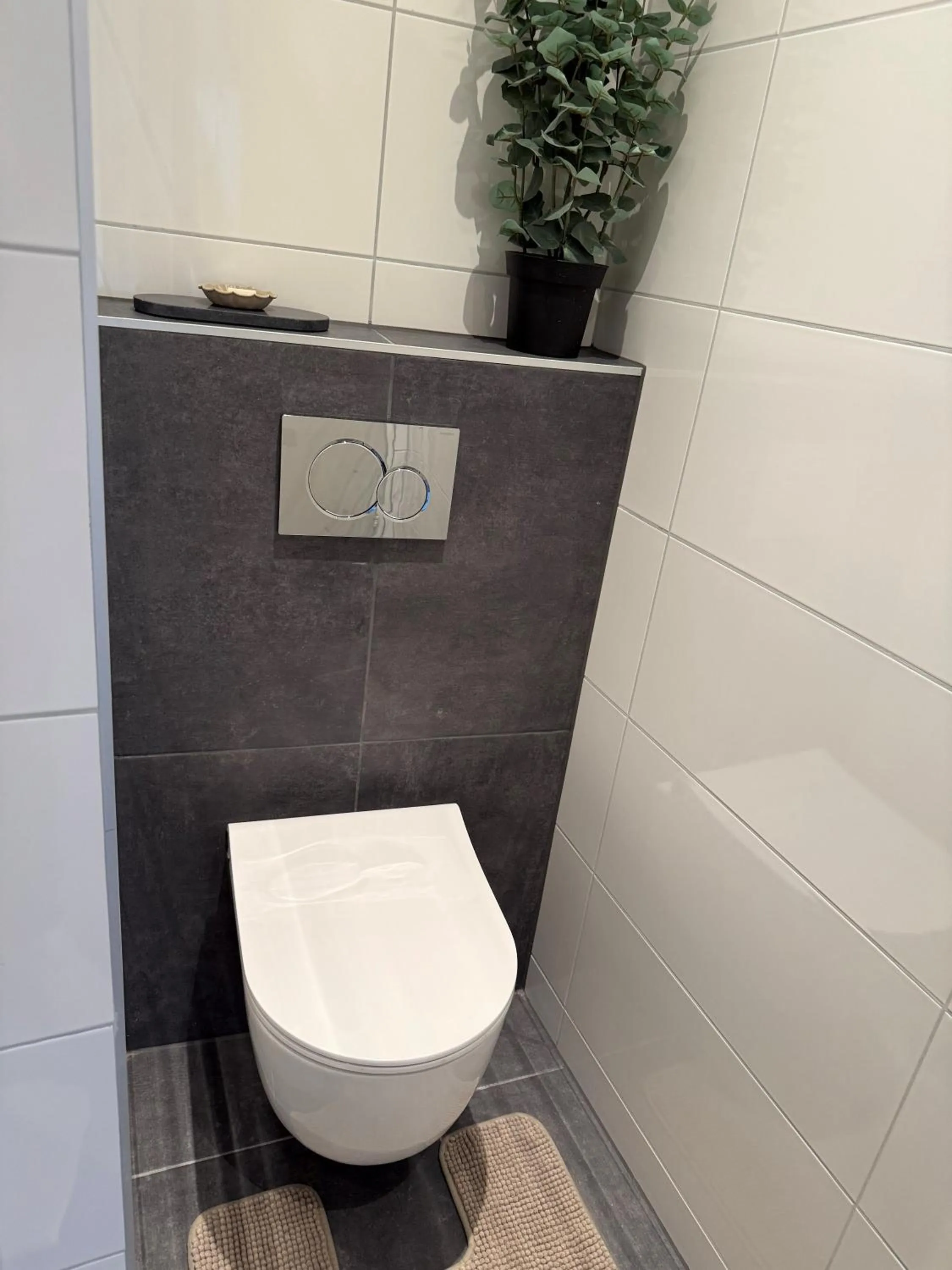 Toilet in BnB Bruxelles - Studios & Apartments