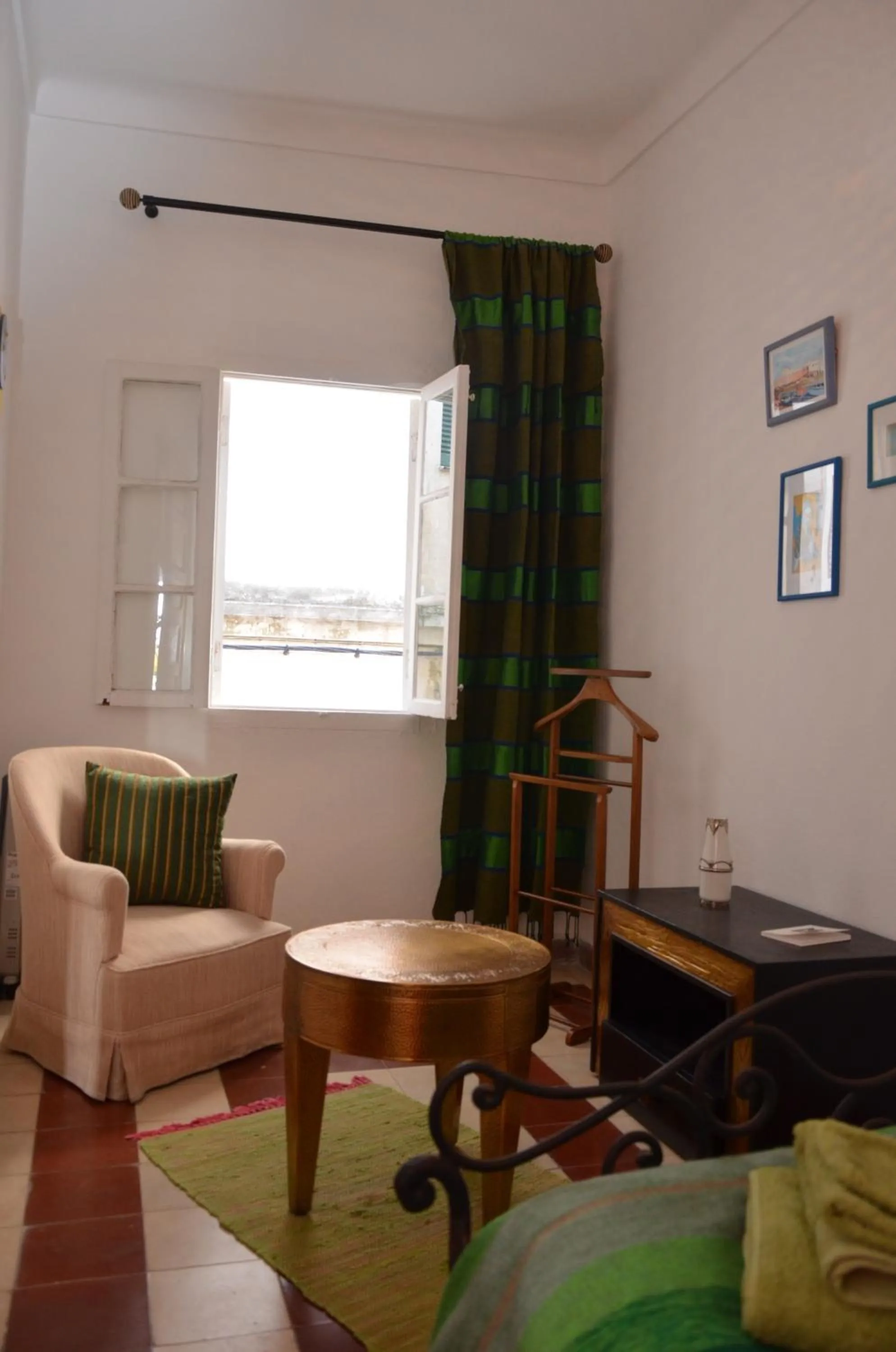 Bedroom in Tanger Chez Habitant
