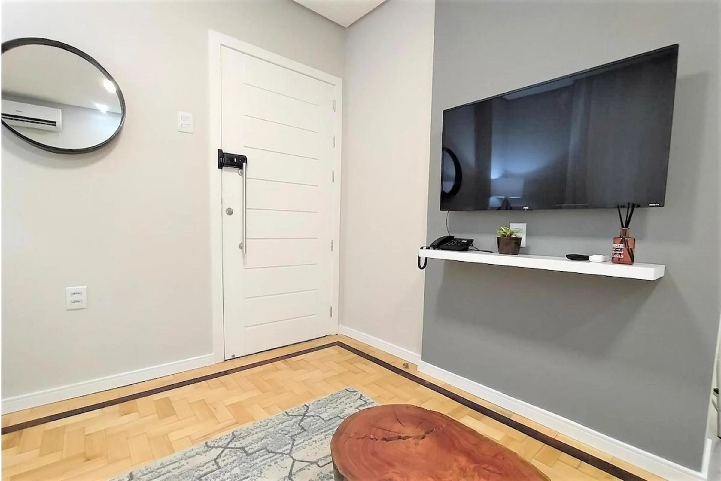 Communal lounge/ TV room in Apartamento Aluri