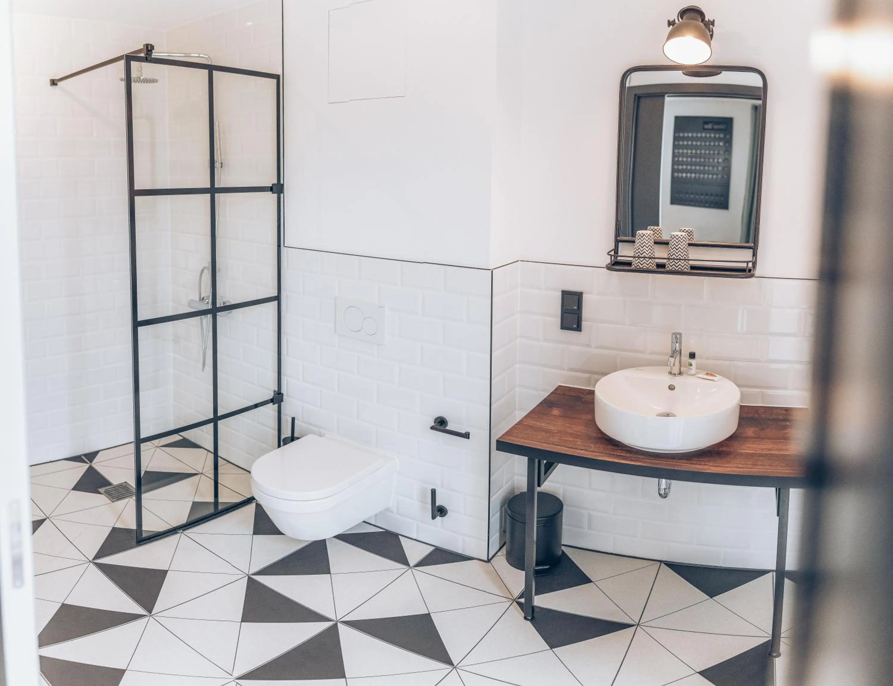 Bathroom in Weekly Boardinghouse