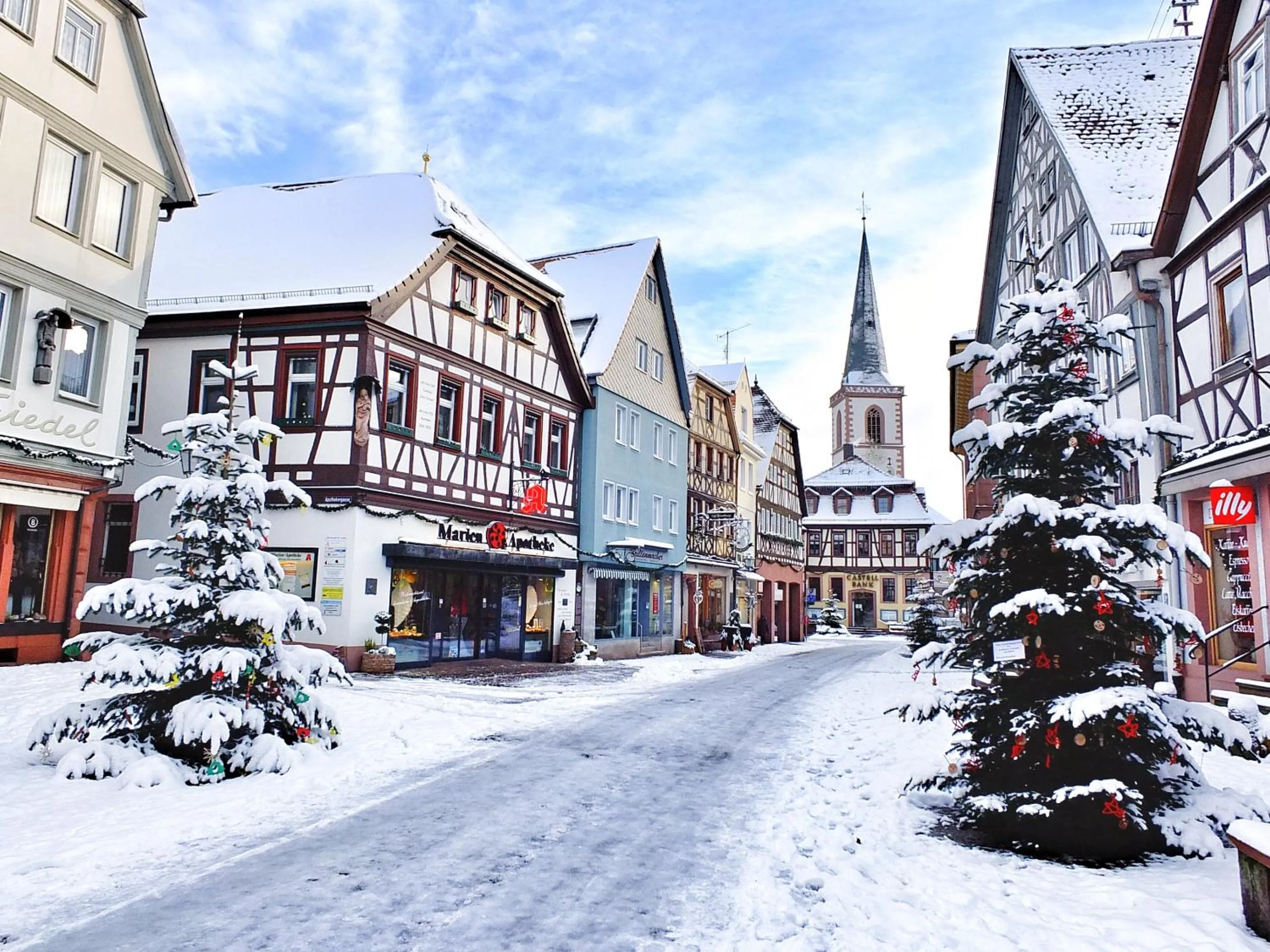 Winter in Weekly Boardinghouse