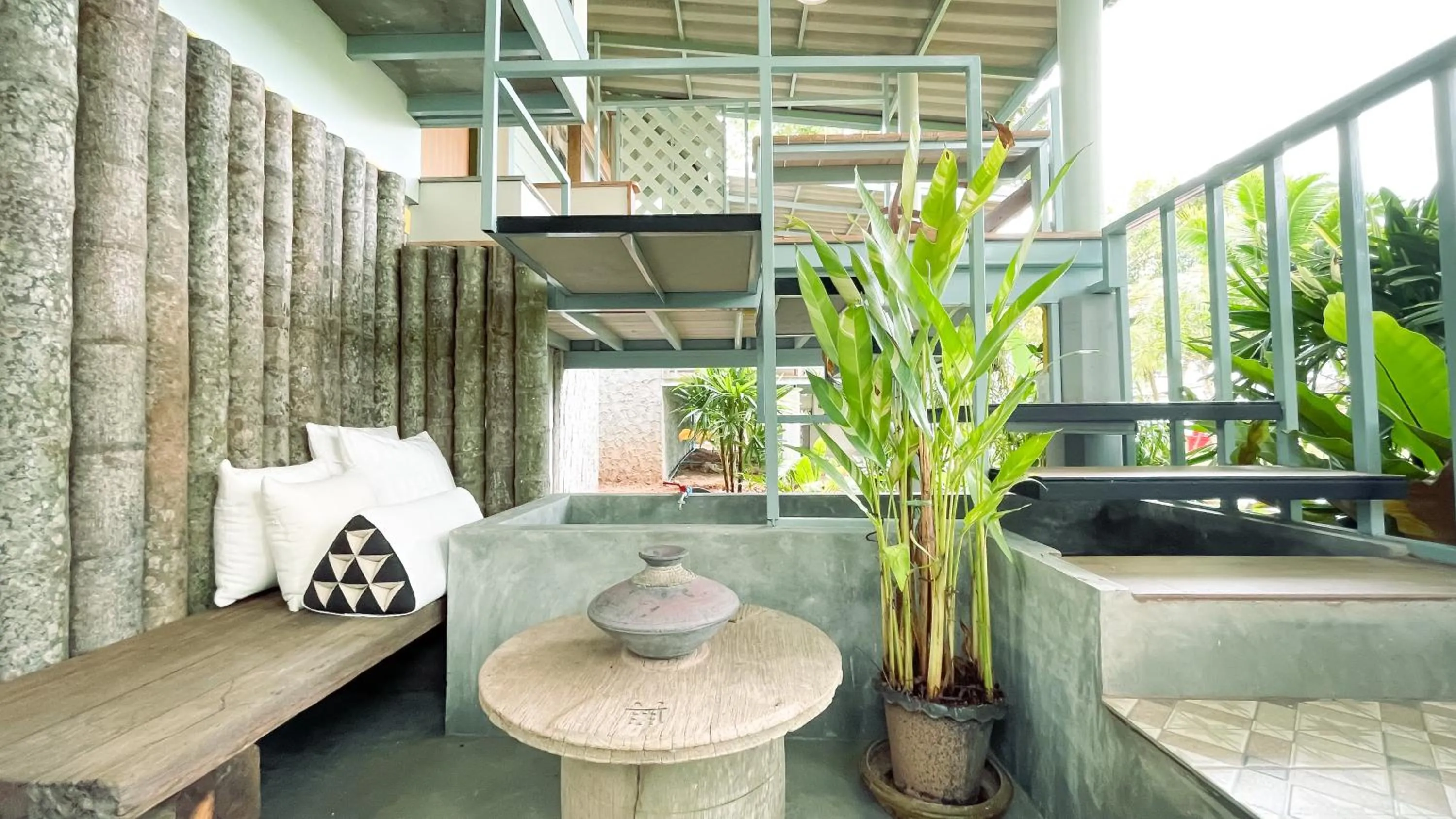 Seating area in Rimsira