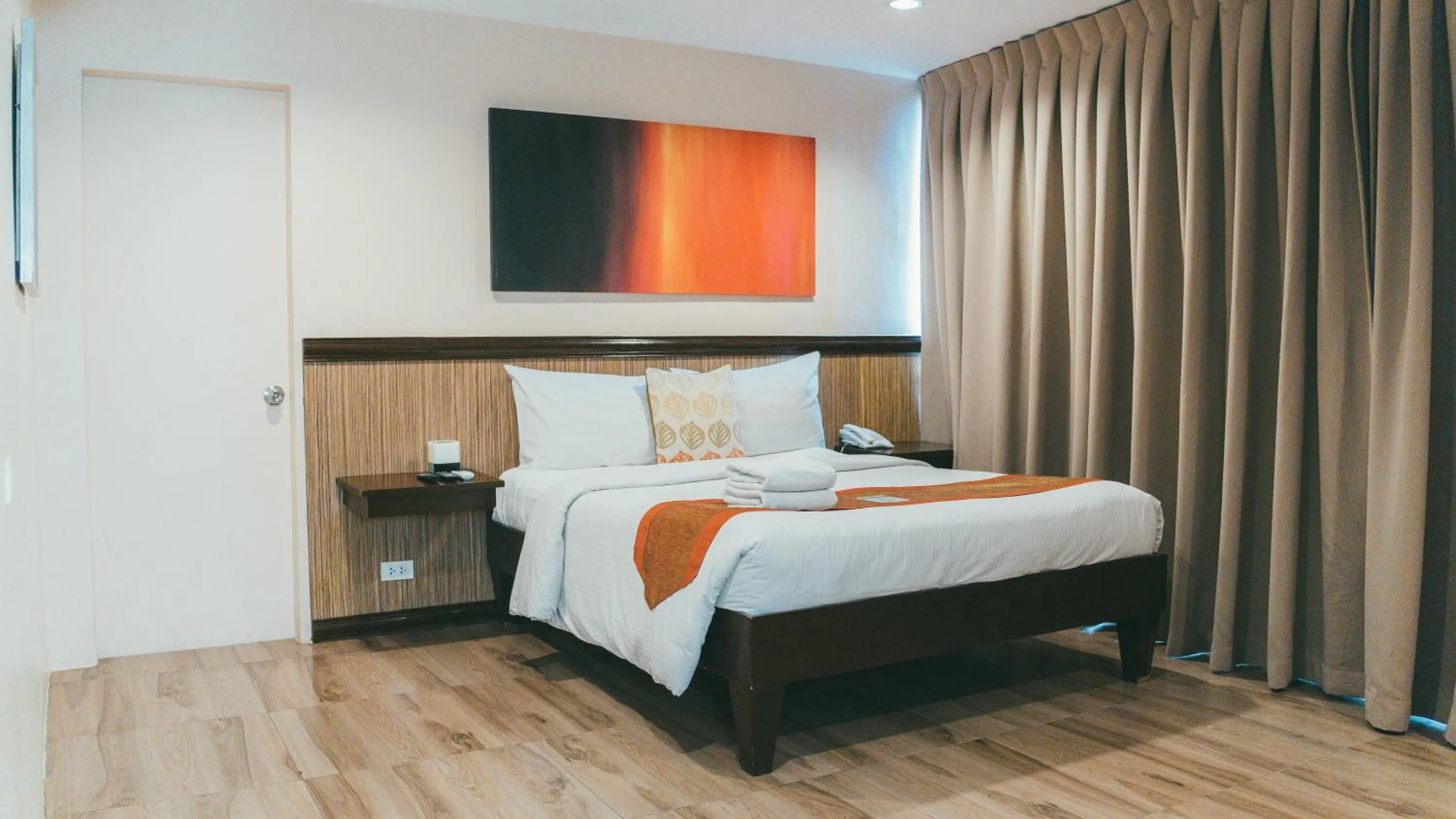 Bed in NS Royal Hotel