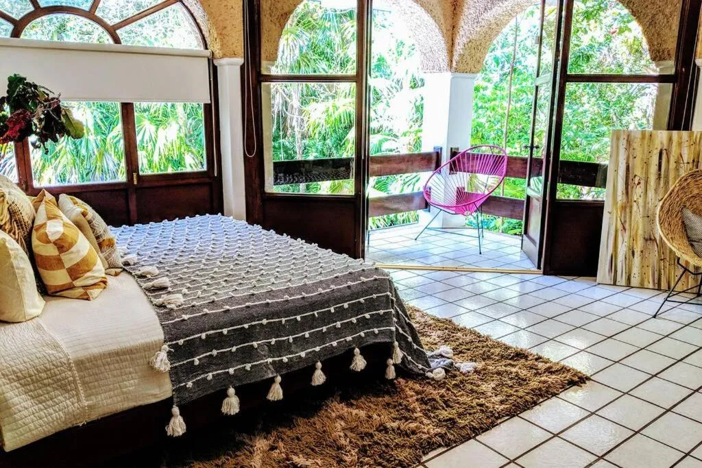 Bed in Steps to Ocean Huge Beach Villa Private Pool in Exclusive Fase 1 Playacar