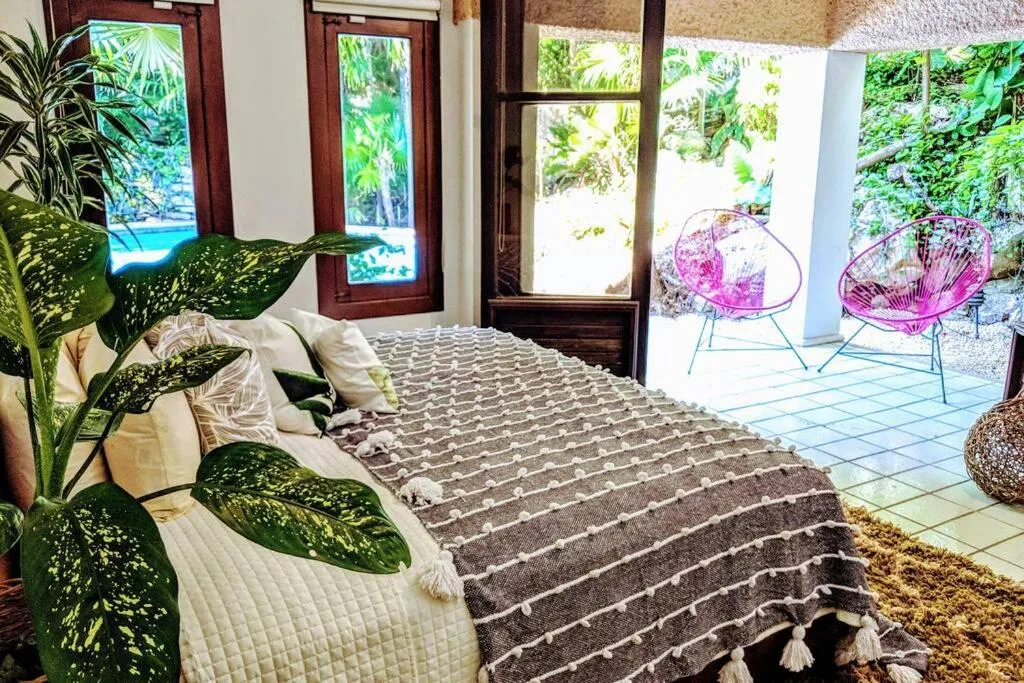 Bed in Steps to Ocean Huge Beach Villa Private Pool in Exclusive Fase 1 Playacar