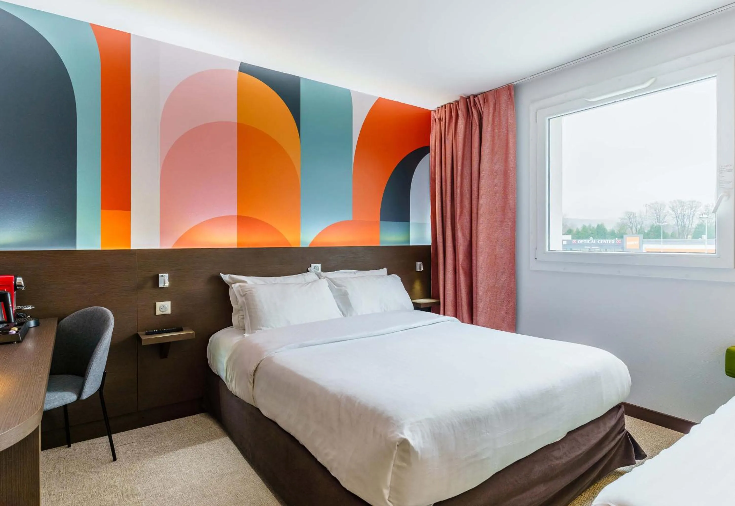 Bed in B&B HOTEL Saint-Avold Nord