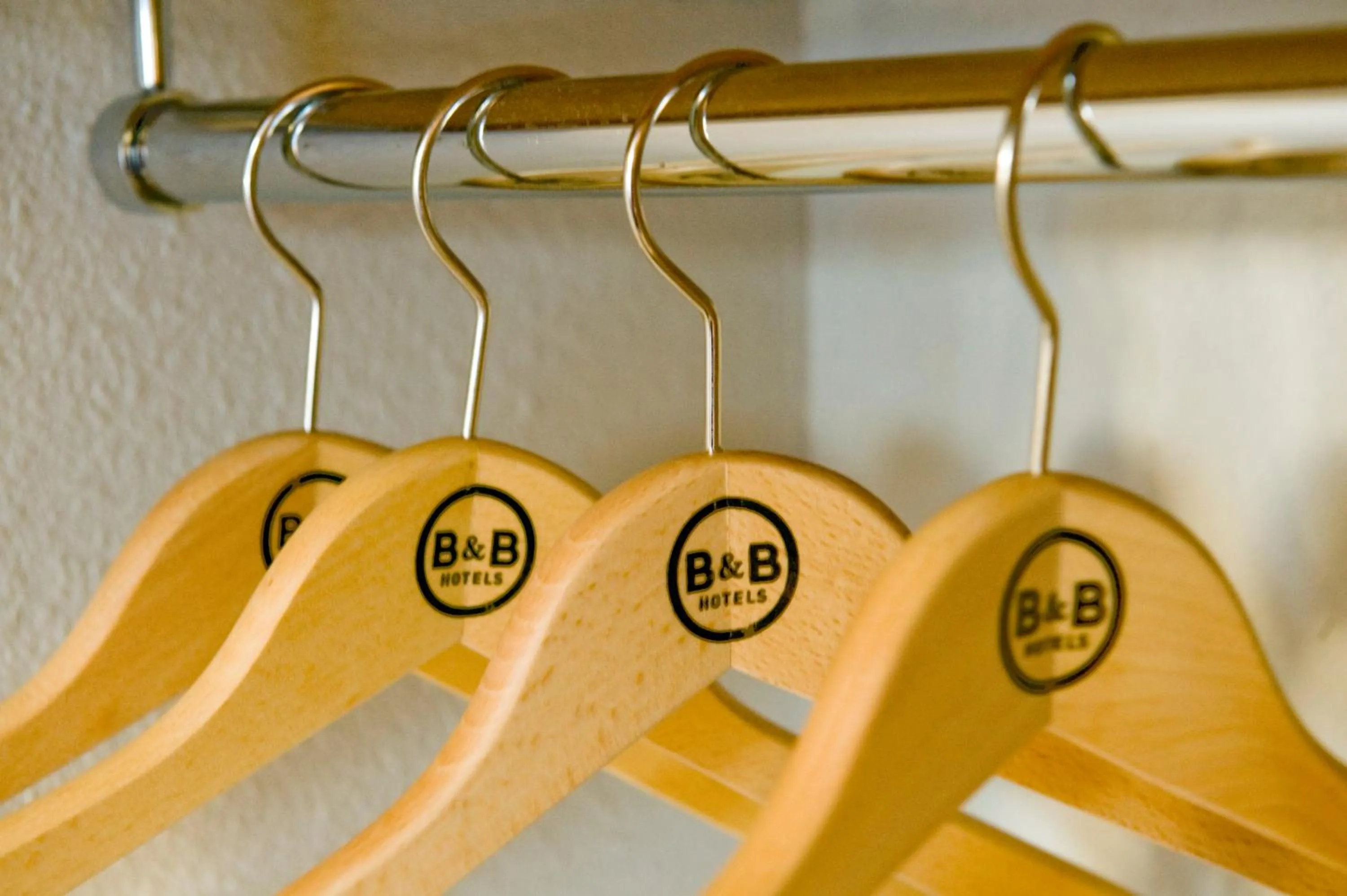 Decorative detail in B&B HOTEL Saint-Avold Nord