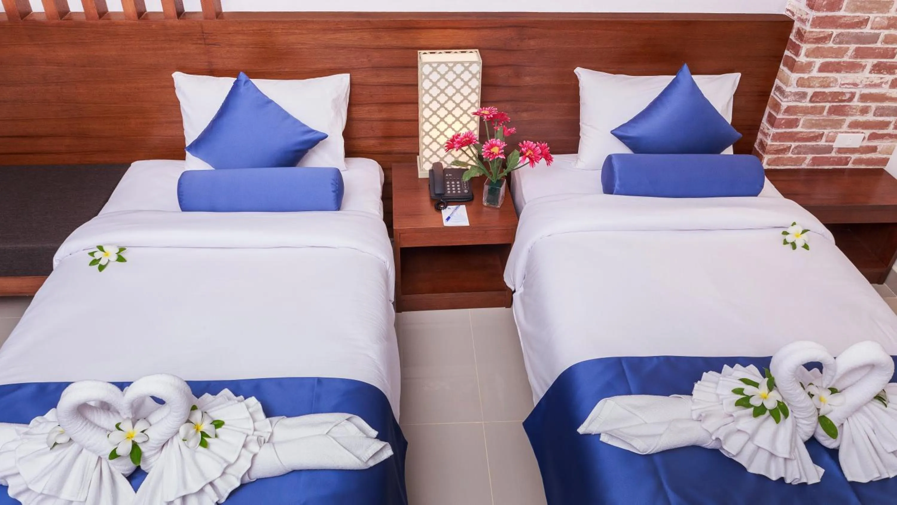 Bedroom, Bed in Brook Resort & Villas