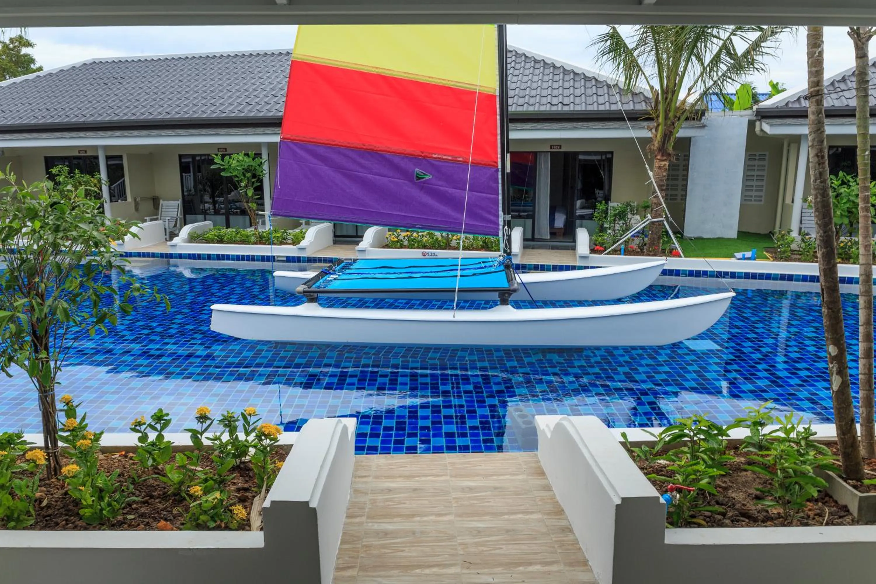 Swimming pool in Brook Resort & Villas