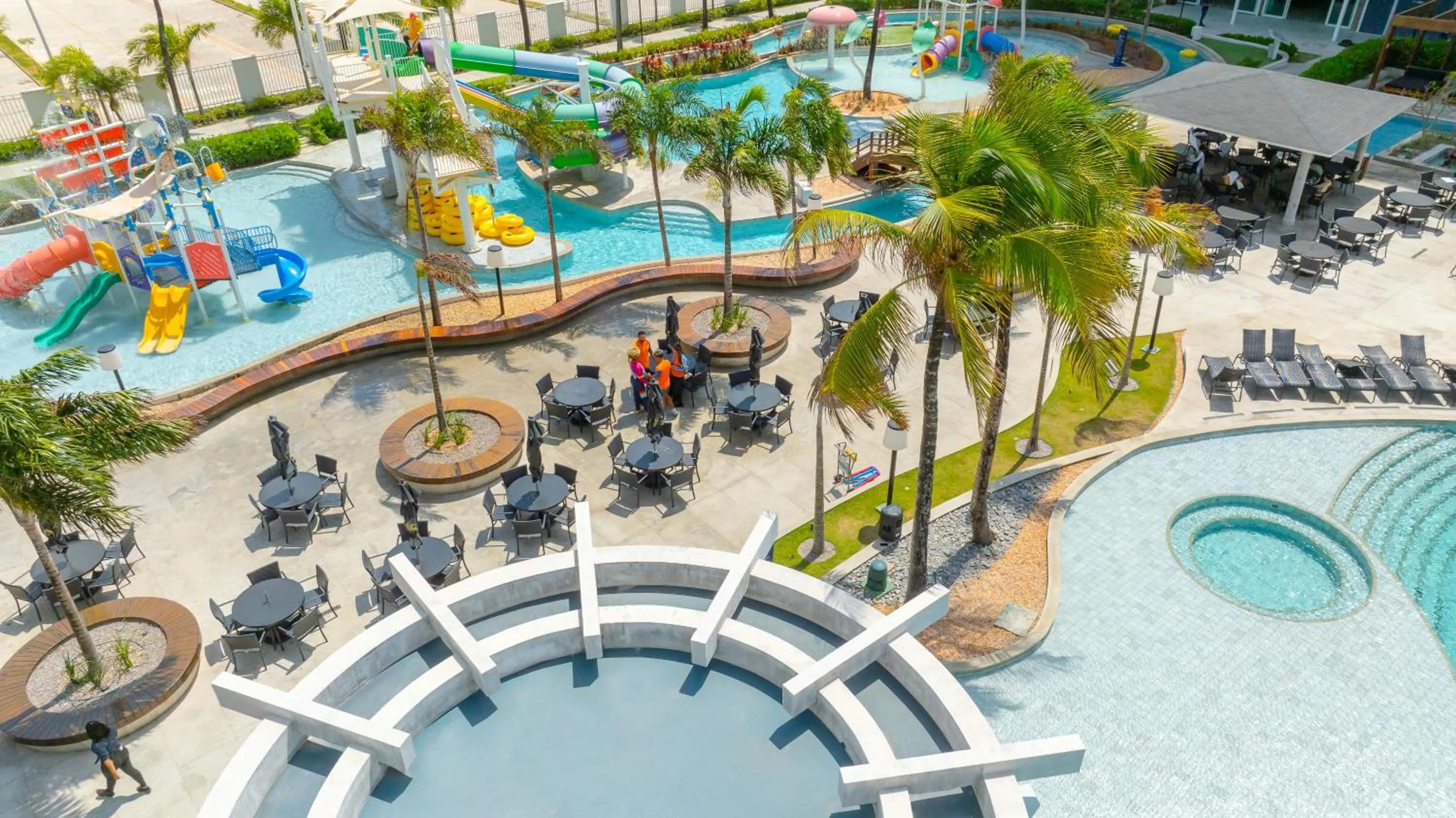 Swimming pool in SALINAS EXCLUSIVE - GAV Resorts