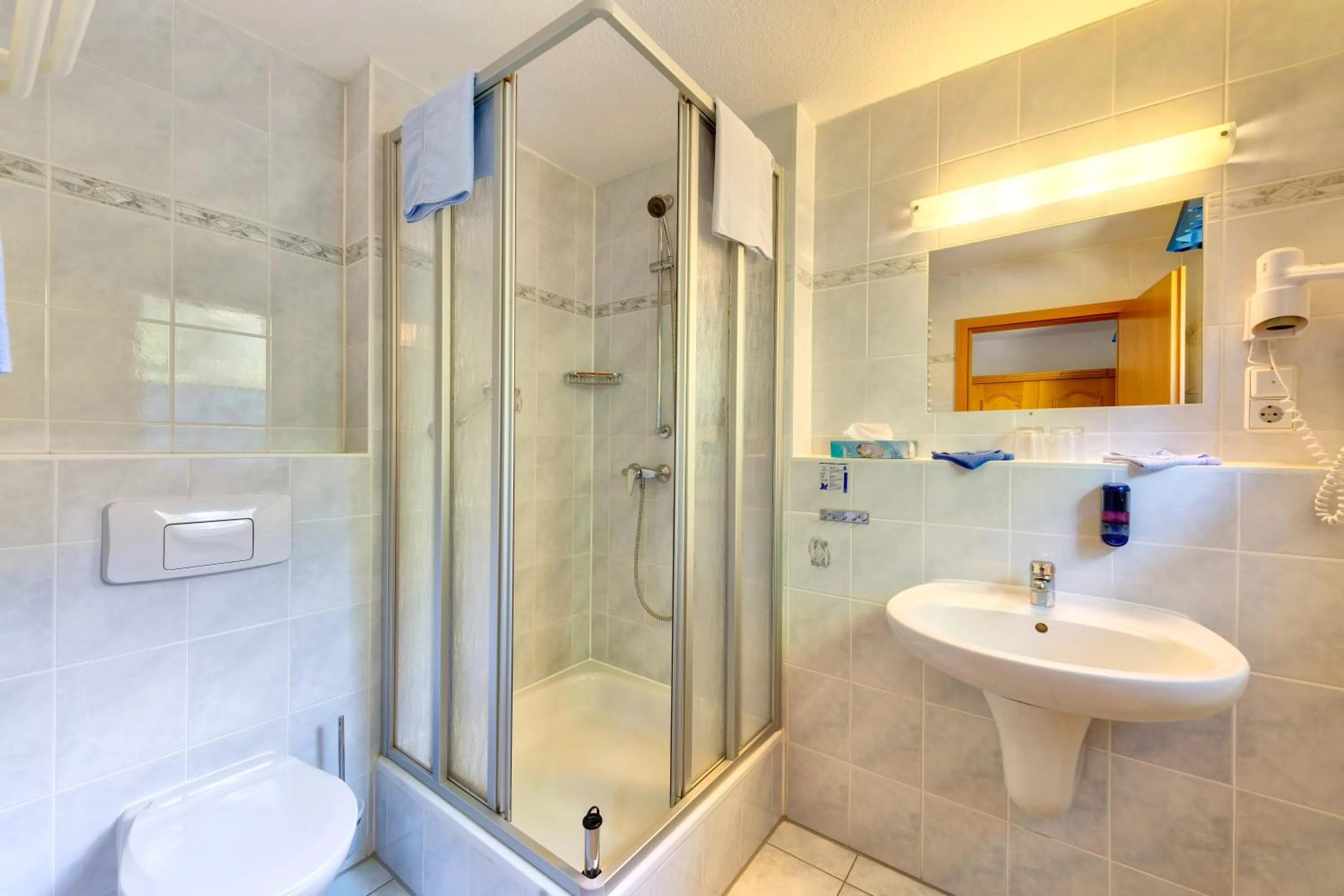 Bathroom in Hotel Seiffener Hof***