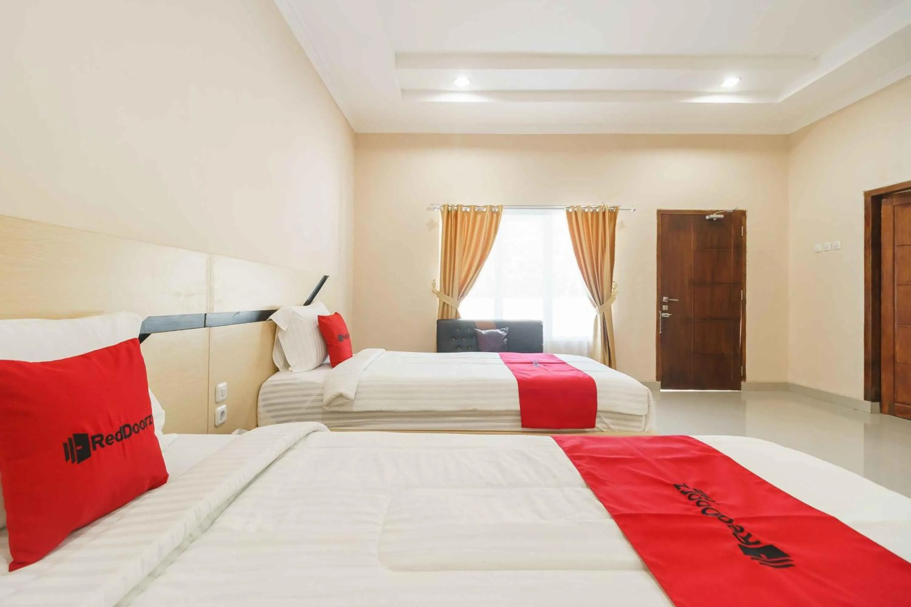 Bed in RedDoorz @ Hotel Copacobana Bengkulu