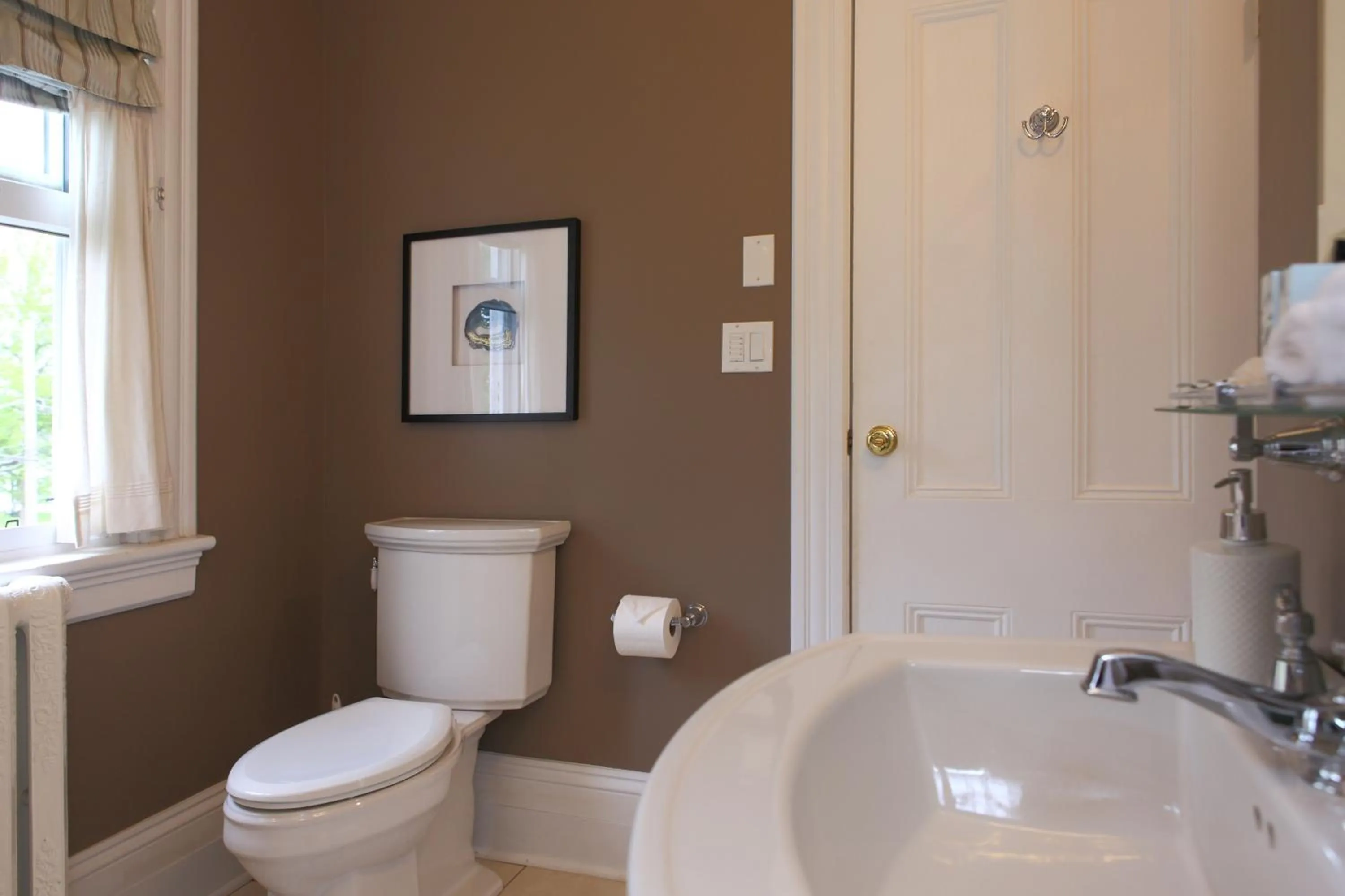 Bathroom in No 1 Grafton Inn