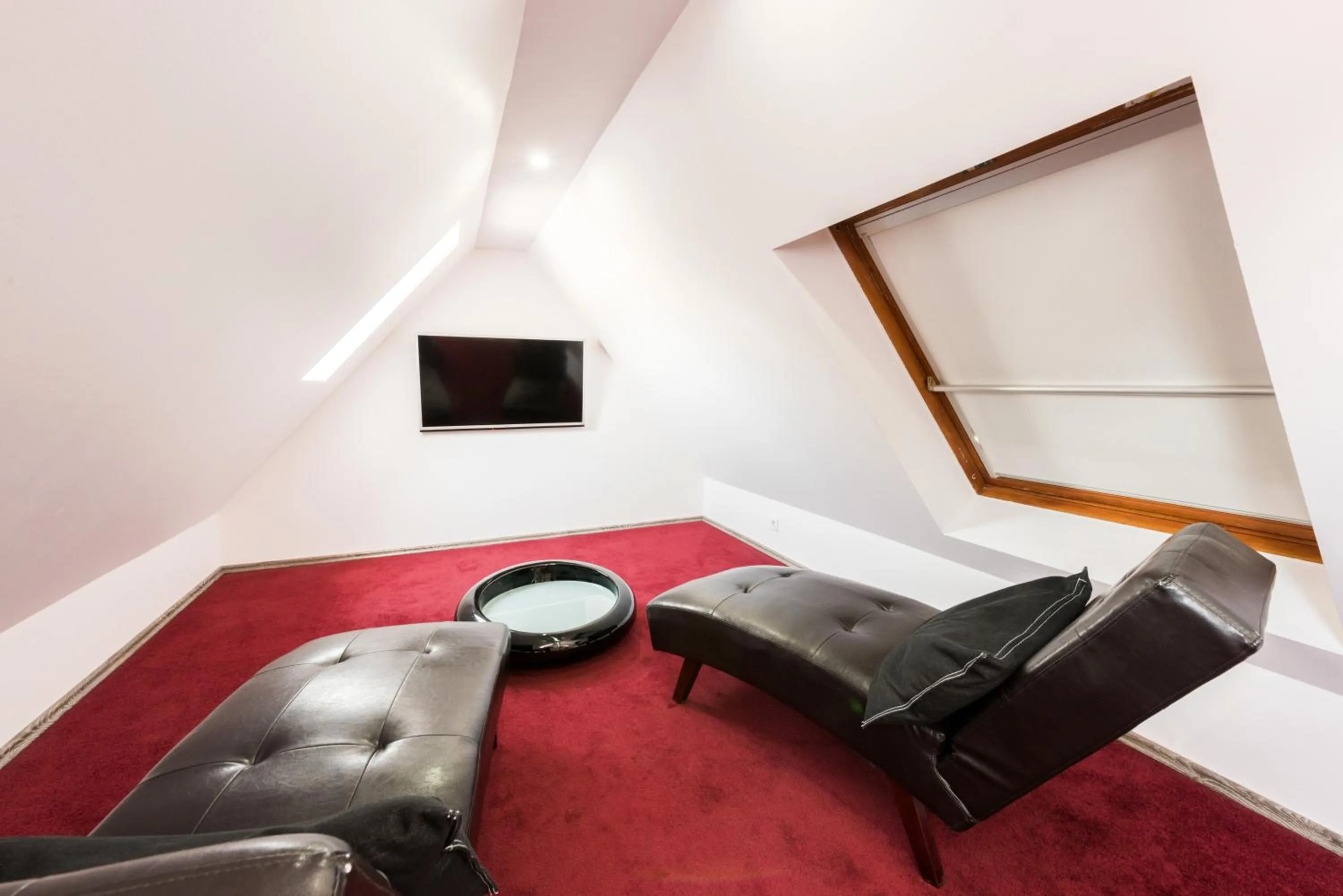 Photo of the whole room, Bed in Bürgerhofhotel