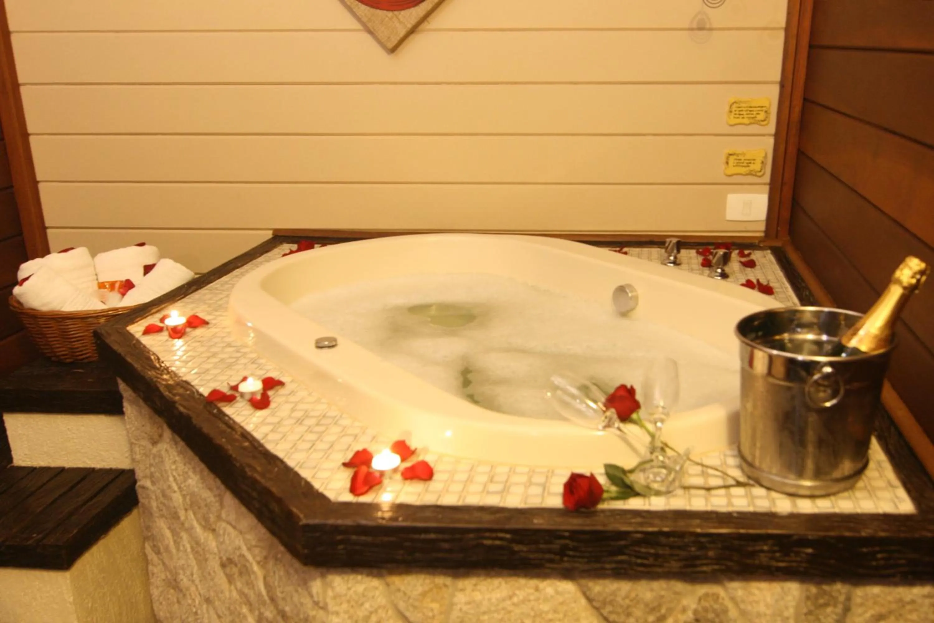 Hot Tub in Pousada Varanda das Colinas