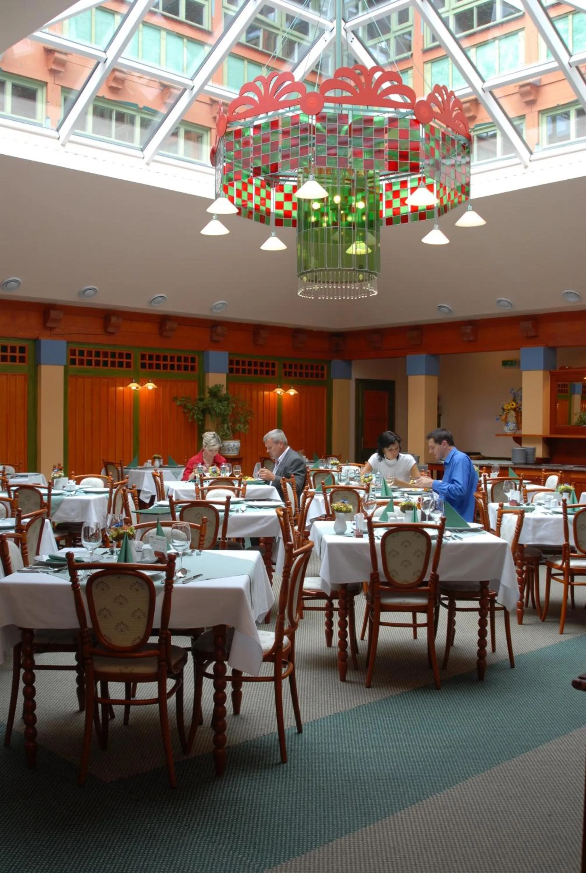 Restaurant/places to eat in Jurkovičův dům