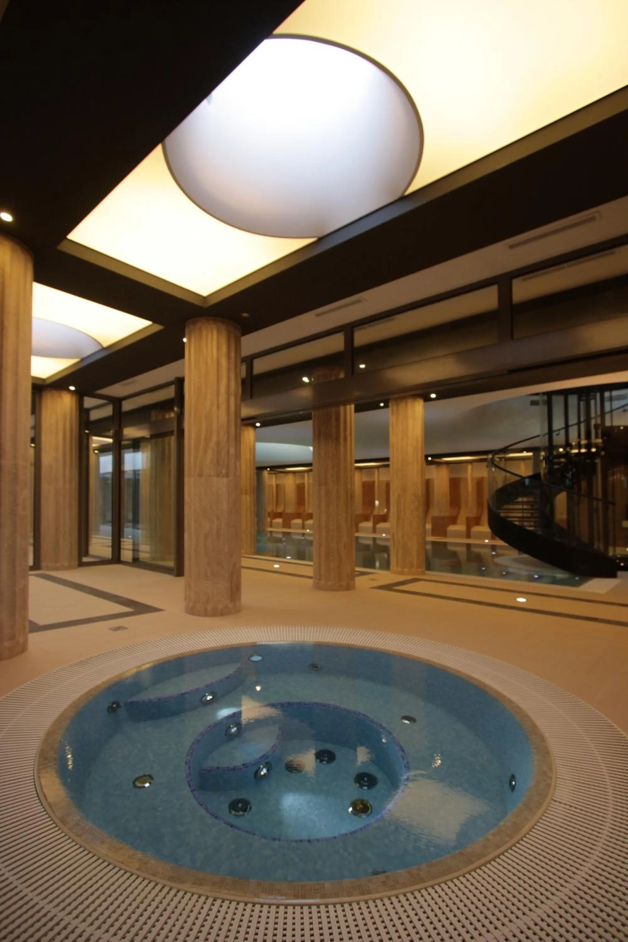 Swimming pool in Alexandria Spa & Wellness Hotel