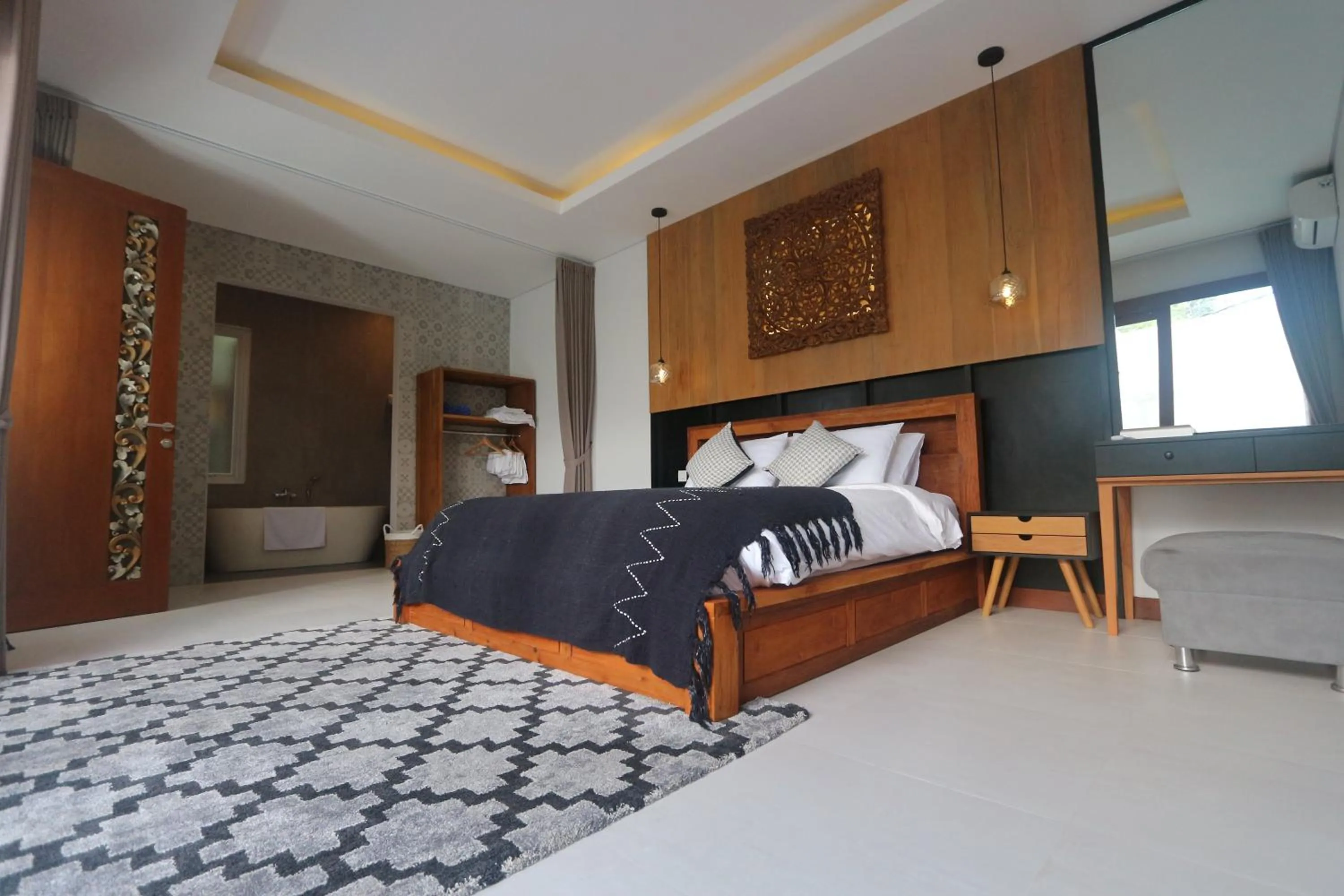 Bed in Stana Kendran Villa