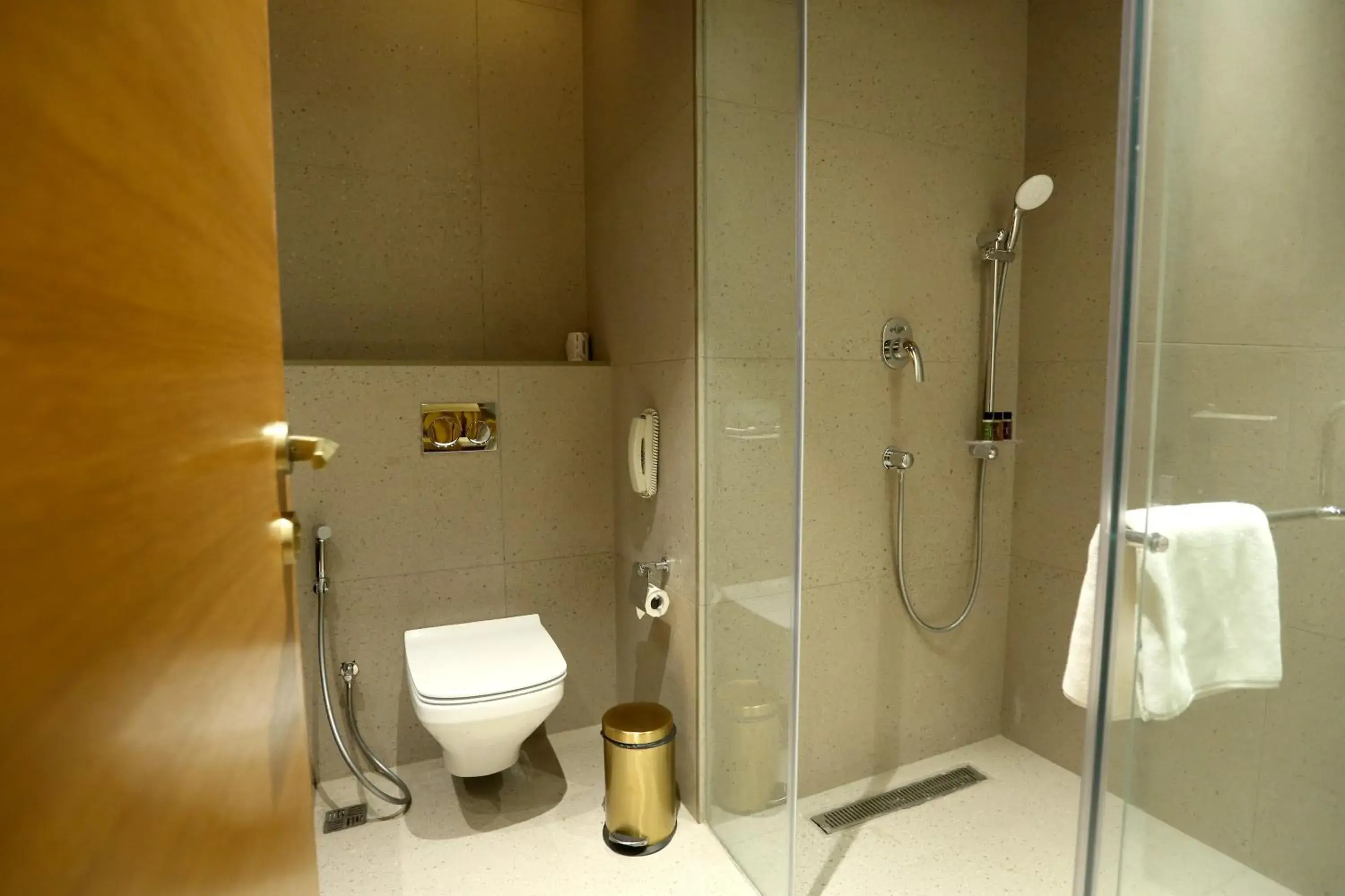 Deluxe Twin Room - single occupancy in The Centrum Deluxe Twin Room - single occupancy in The Centrum