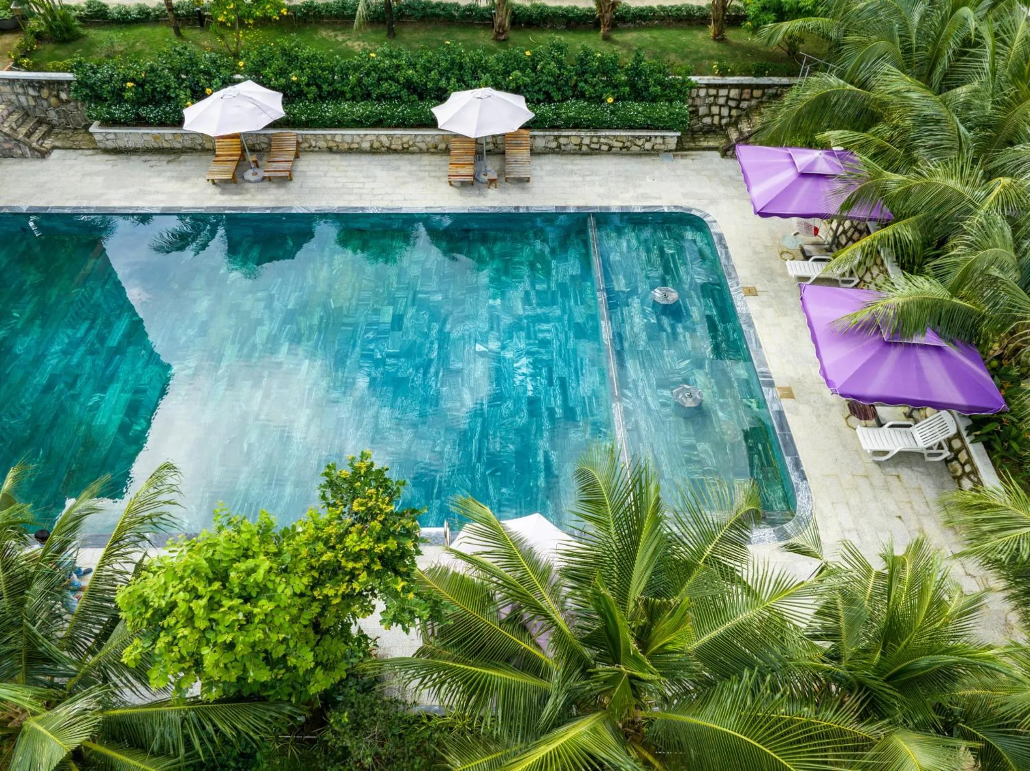 Swimming pool in Leaf Hotel Phu Quoc