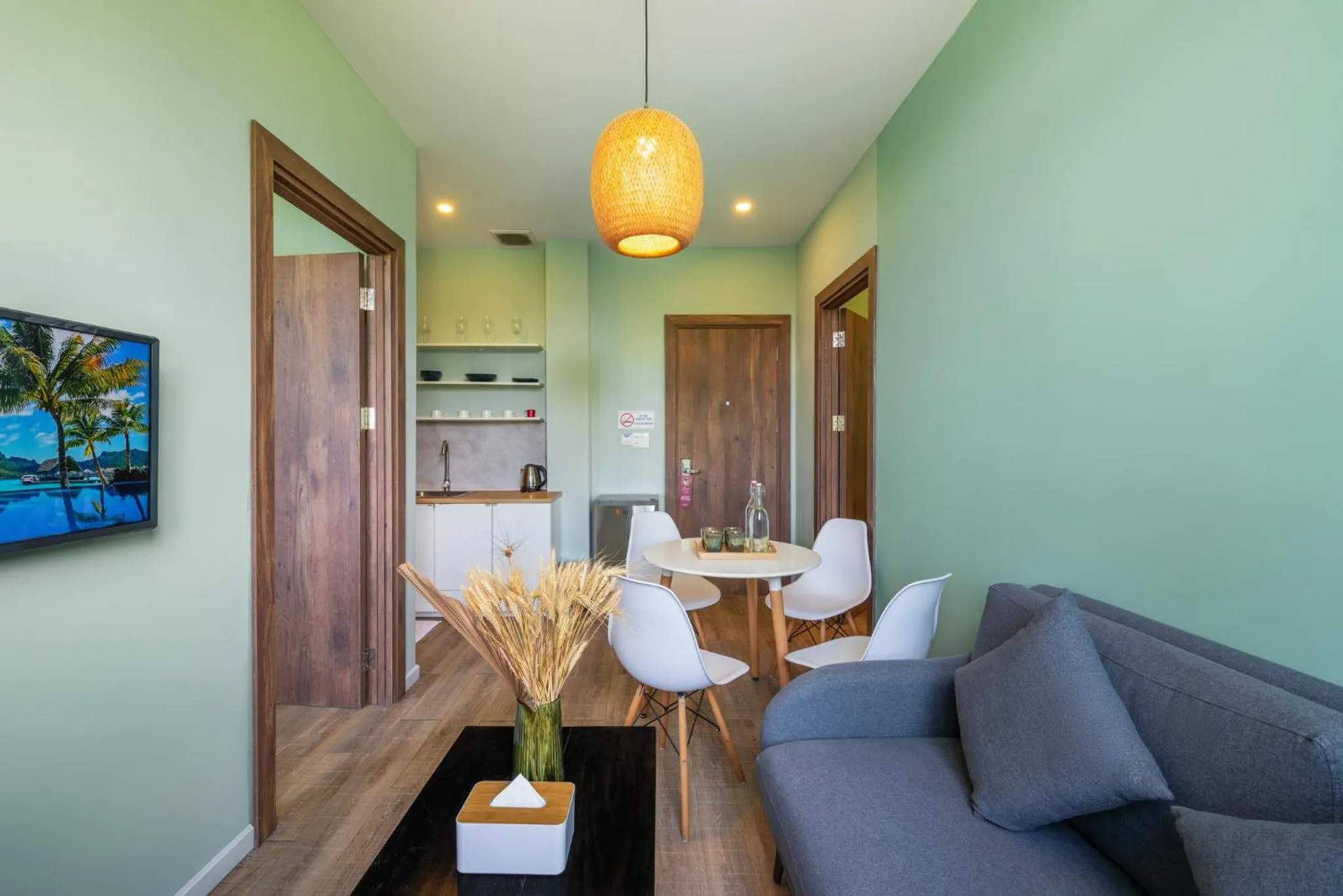 Kitchen or kitchenette in Leaf Hotel Phu Quoc