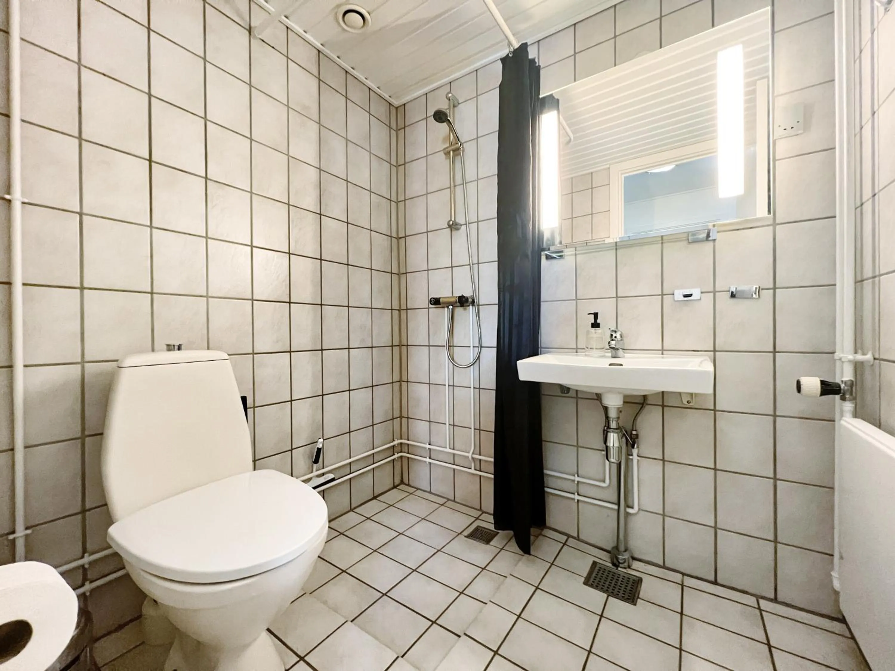 Toilet in Hotel Nordbo