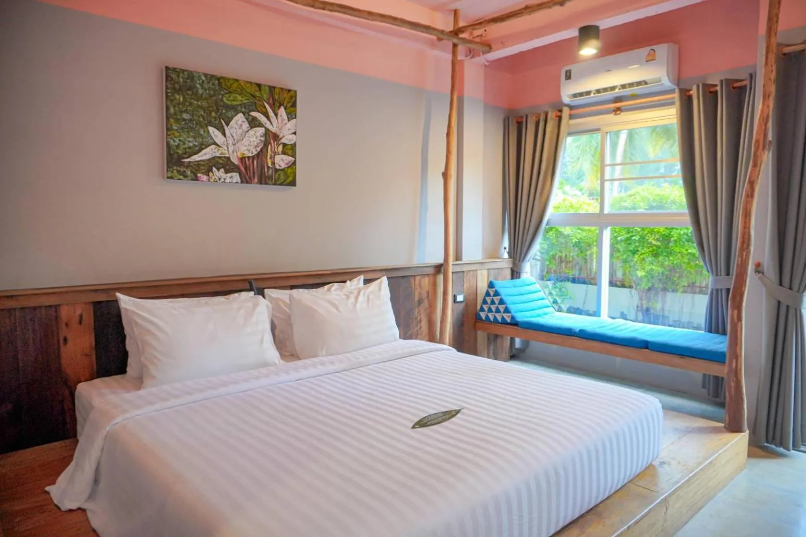 View (from property/room), Bed in Dugong Village-Green Hotel