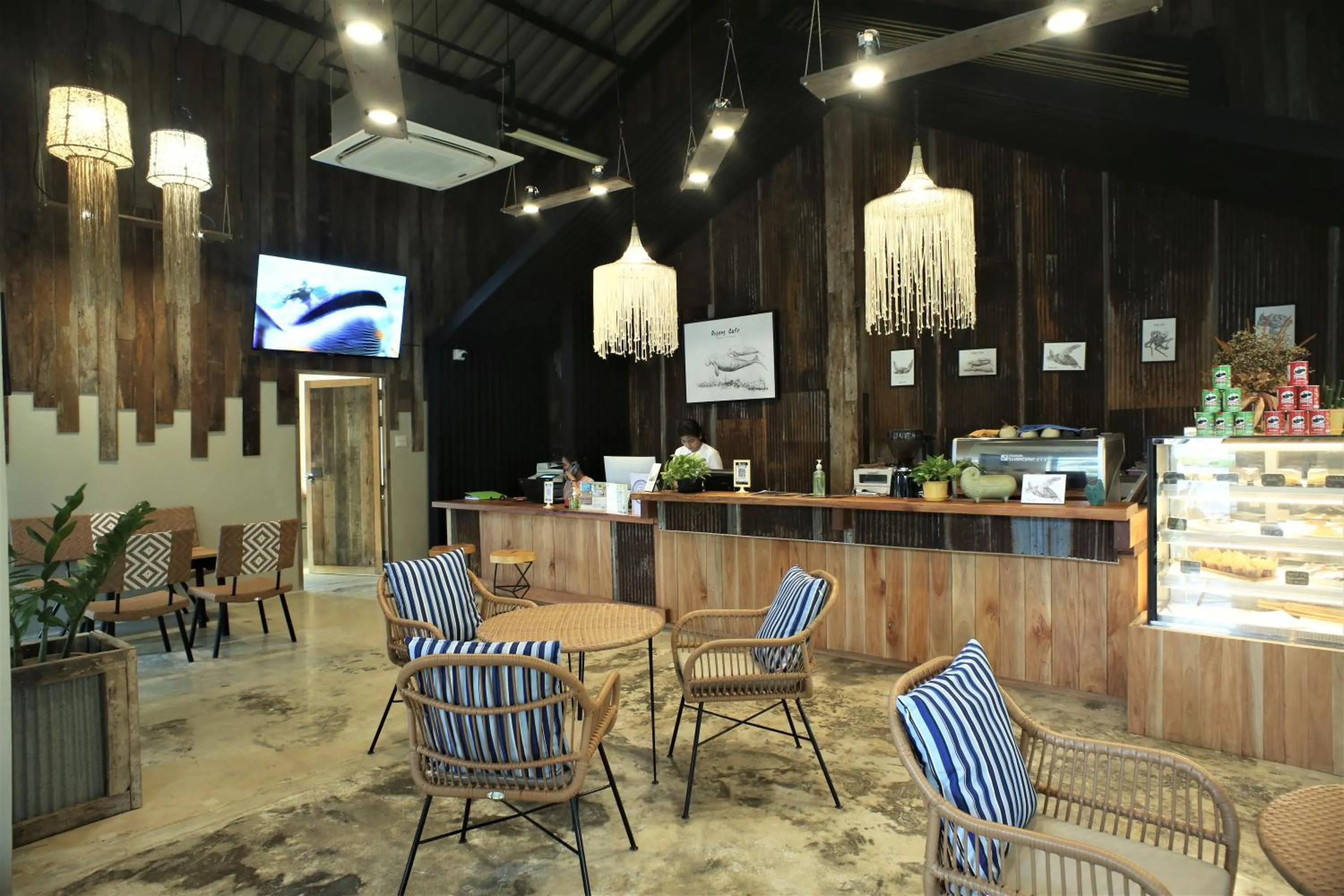 Lobby or reception in Dugong Village-Green Hotel