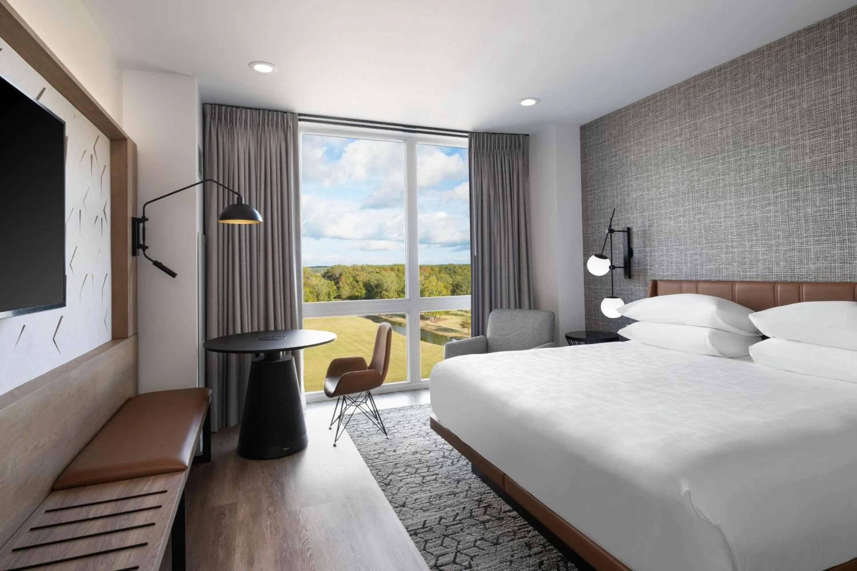 Bedroom, Bed in Sheraton Flowood The Refuge Hotel & Conference Center