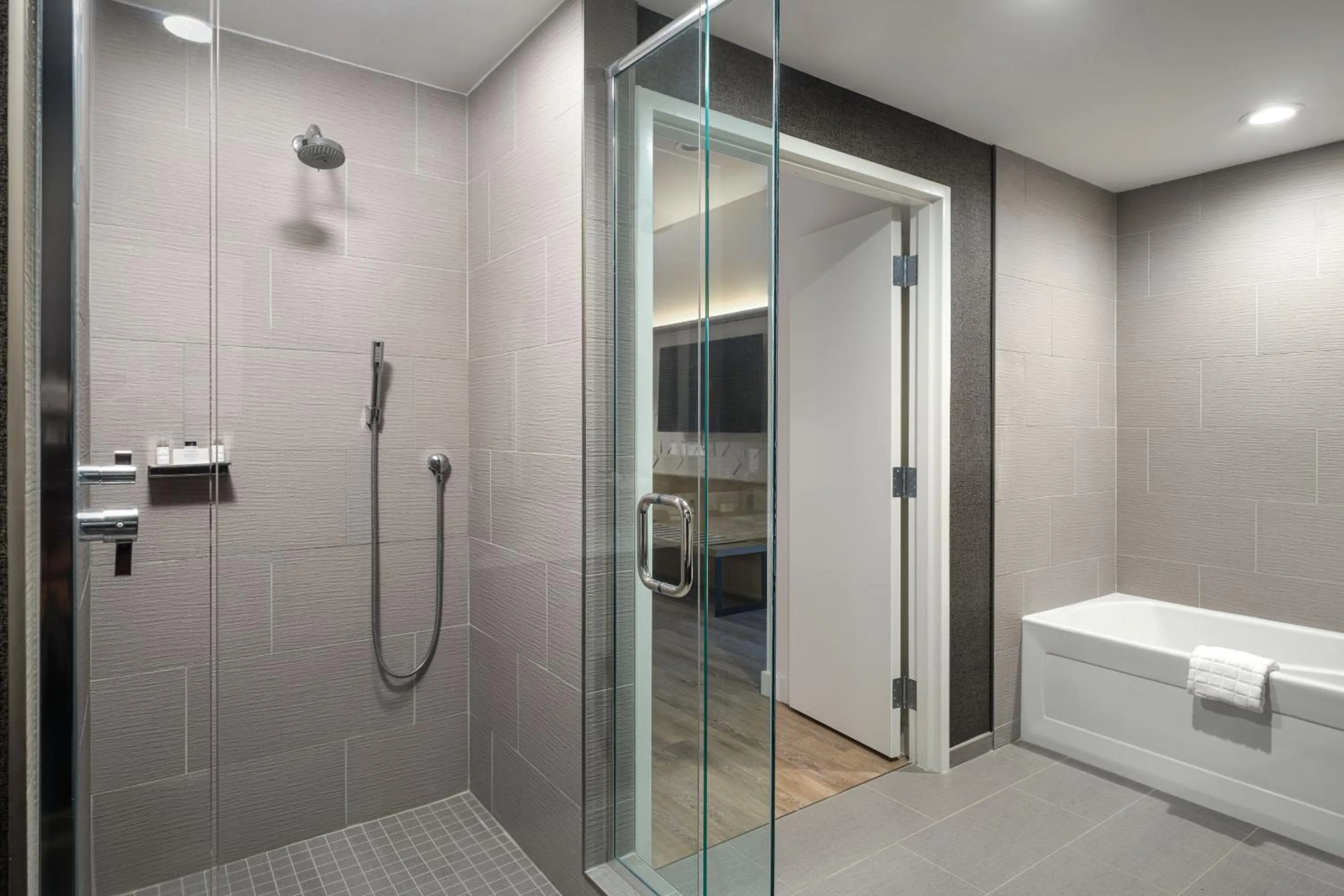 Bathroom in Sheraton Flowood The Refuge Hotel & Conference Center