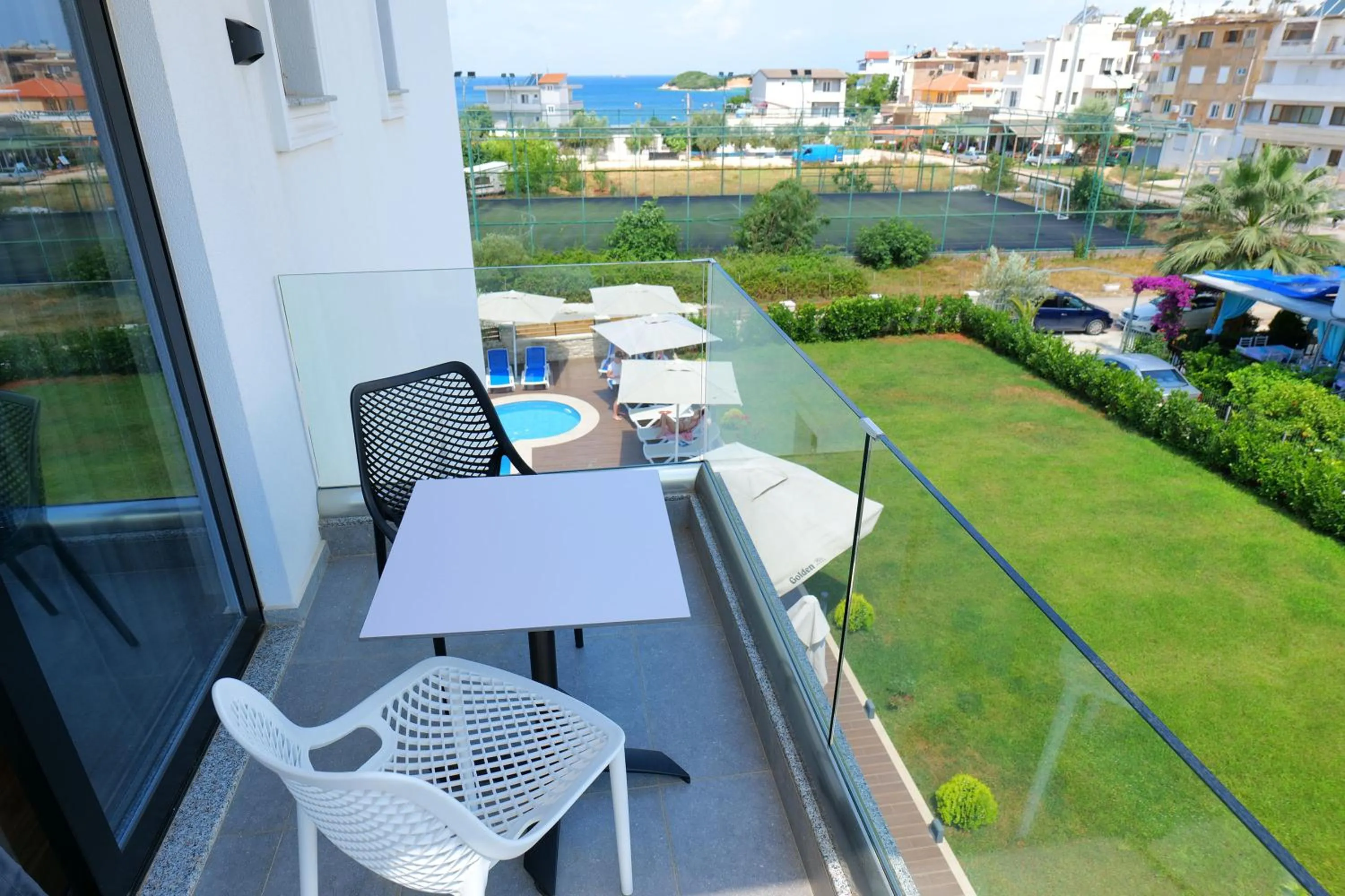 Balcony/Terrace in Hotel Alexander