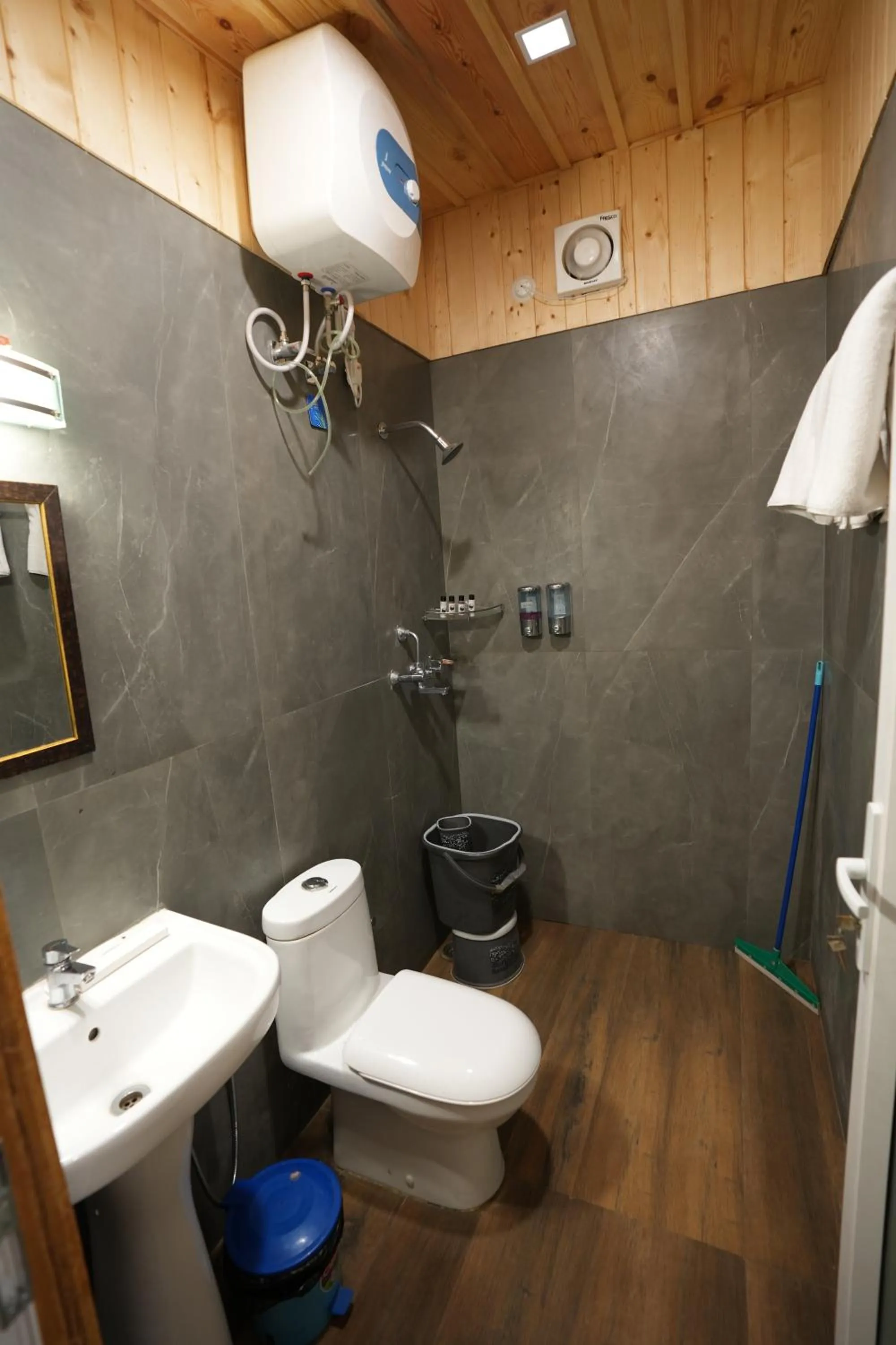Bathroom in THEHIMALAYANLIVING WHISTLING PINES