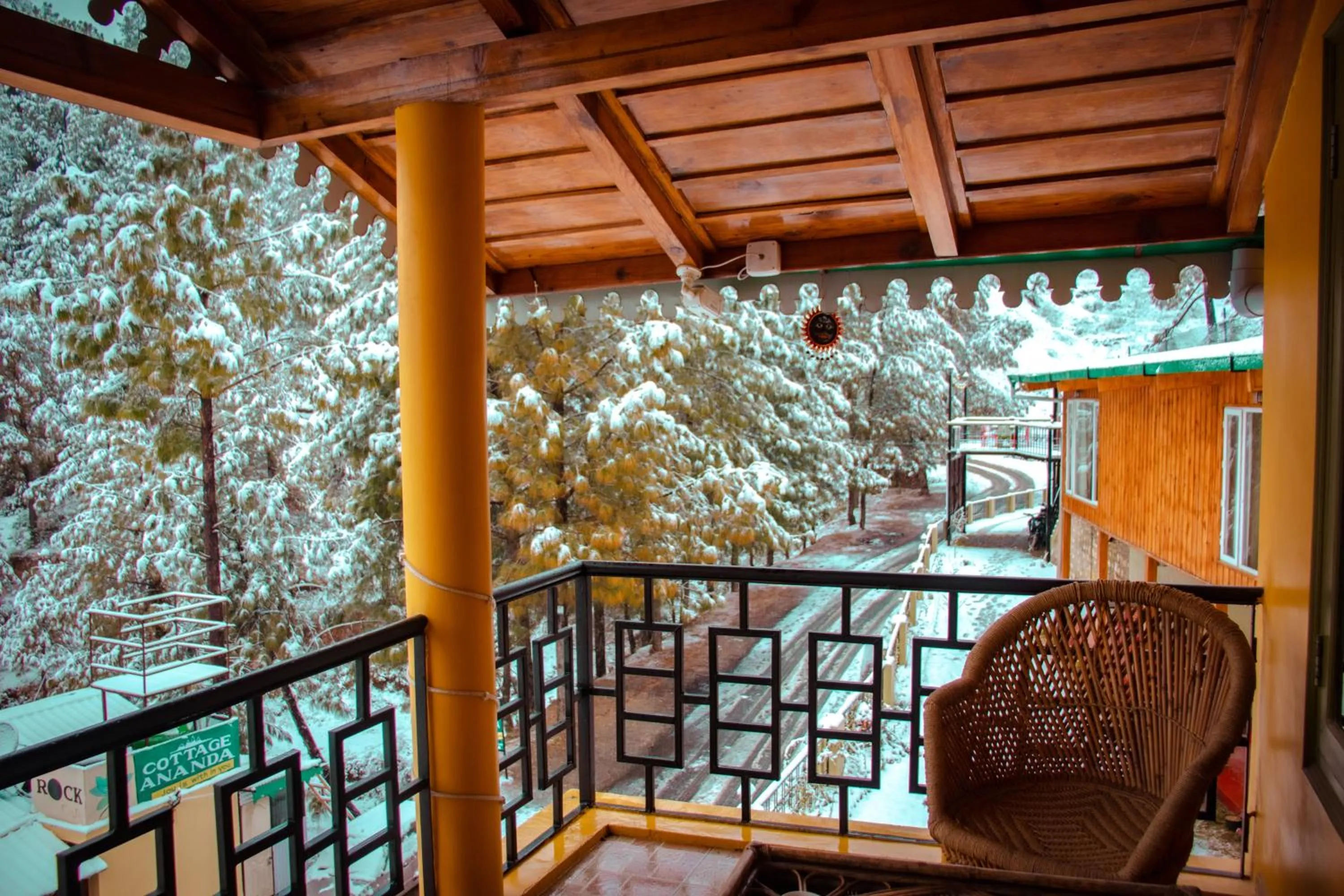 Balcony/Terrace in THEHIMALAYANLIVING WHISTLING PINES