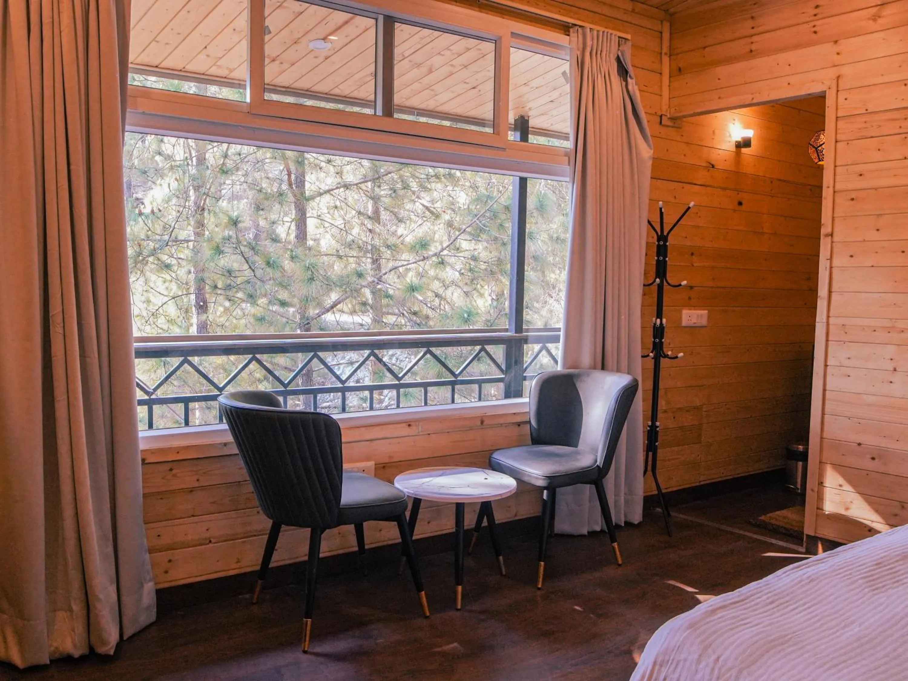 View (from property/room), Bed in THEHIMALAYANLIVING WHISTLING PINES