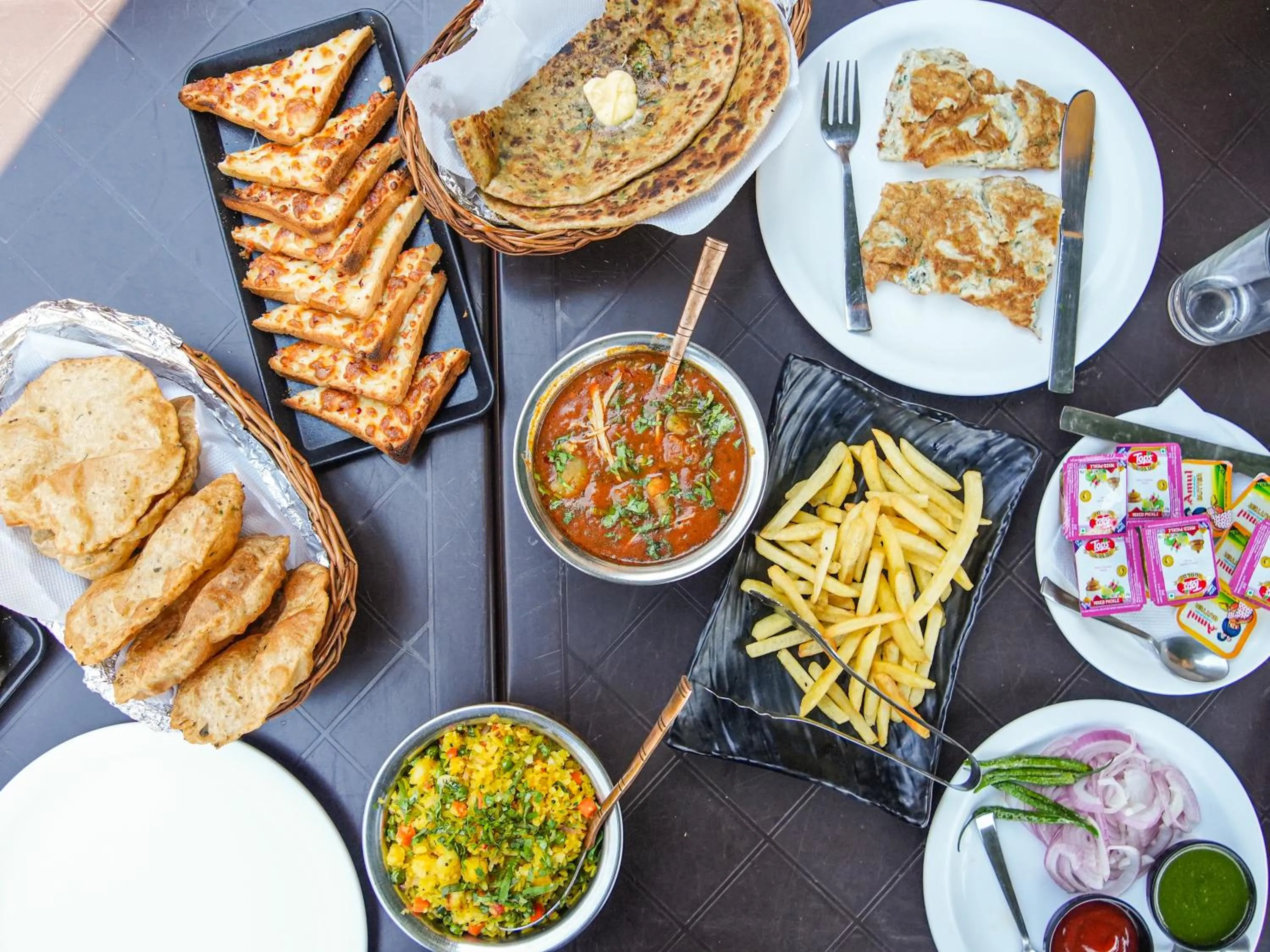 Food in THEHIMALAYANLIVING WHISTLING PINES