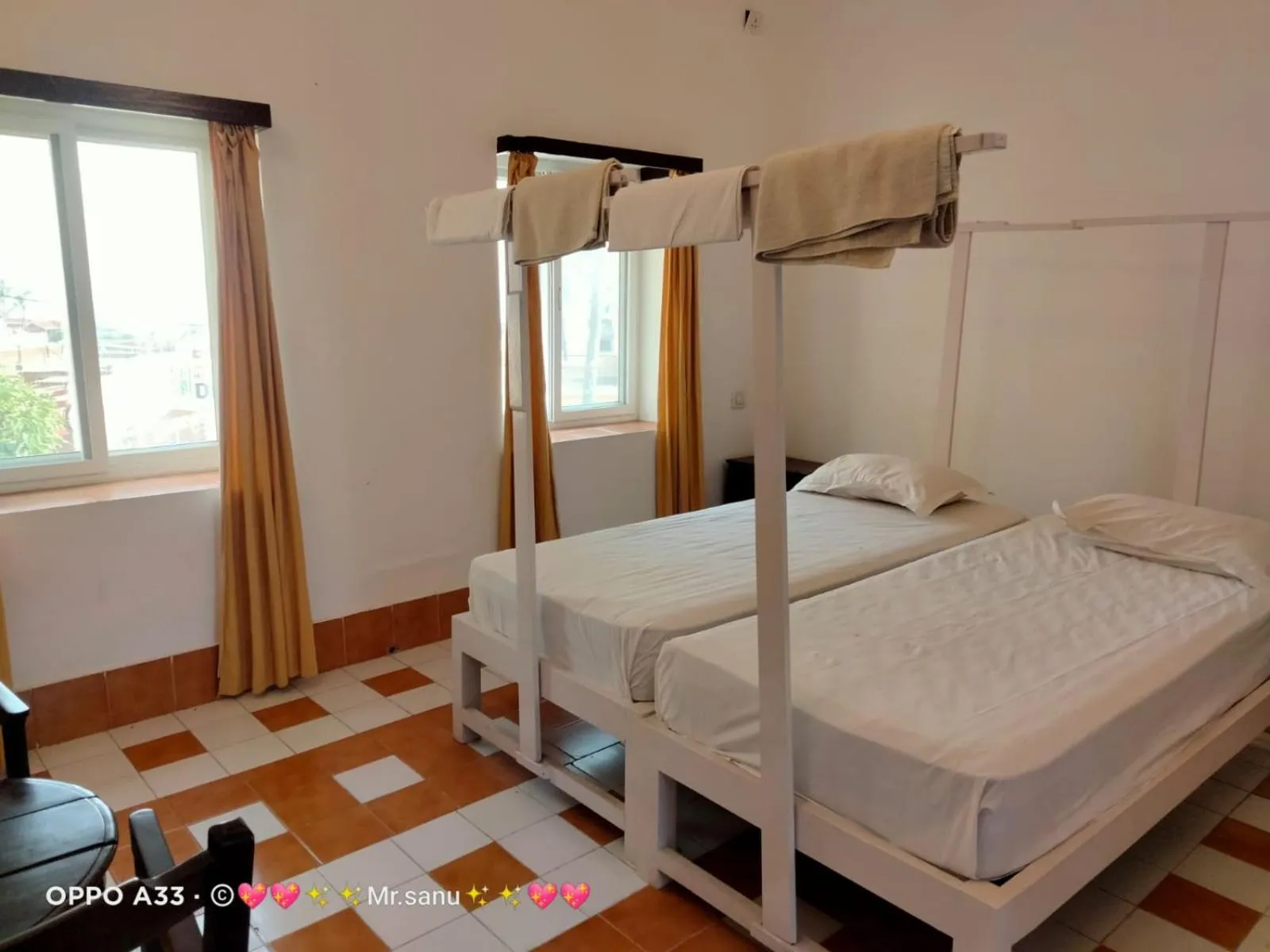 Photo of the whole room, Bed in Z Hotel