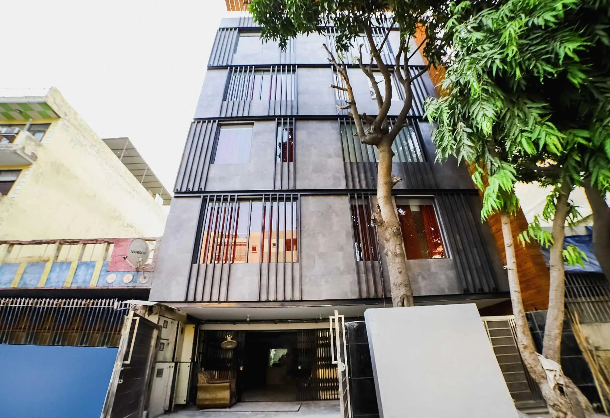 Facade/entrance in Hotel O Ashirwad home Near Pitampura