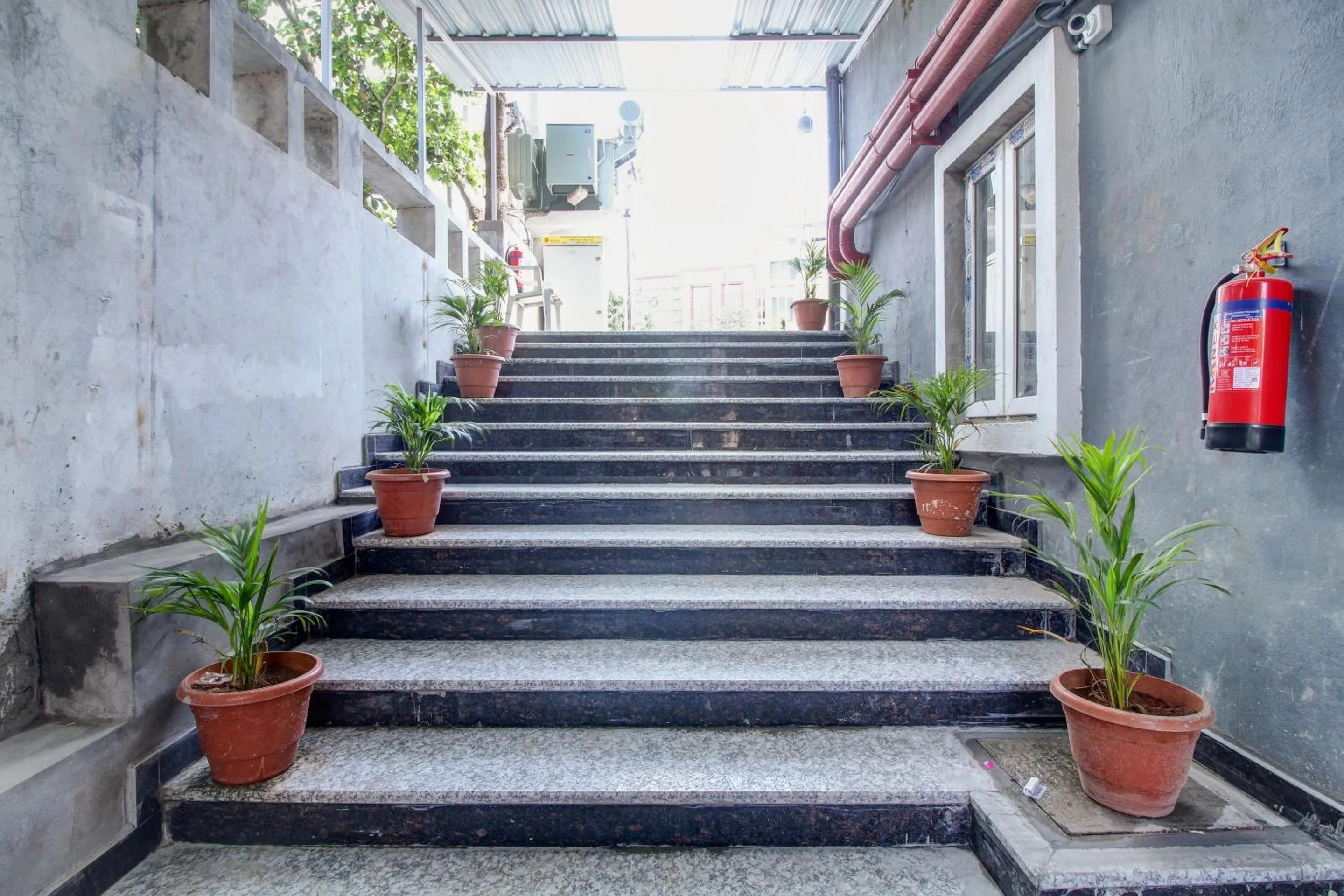 Lobby or reception in Super Townhouse RCC Majestic 397 LB Nagar