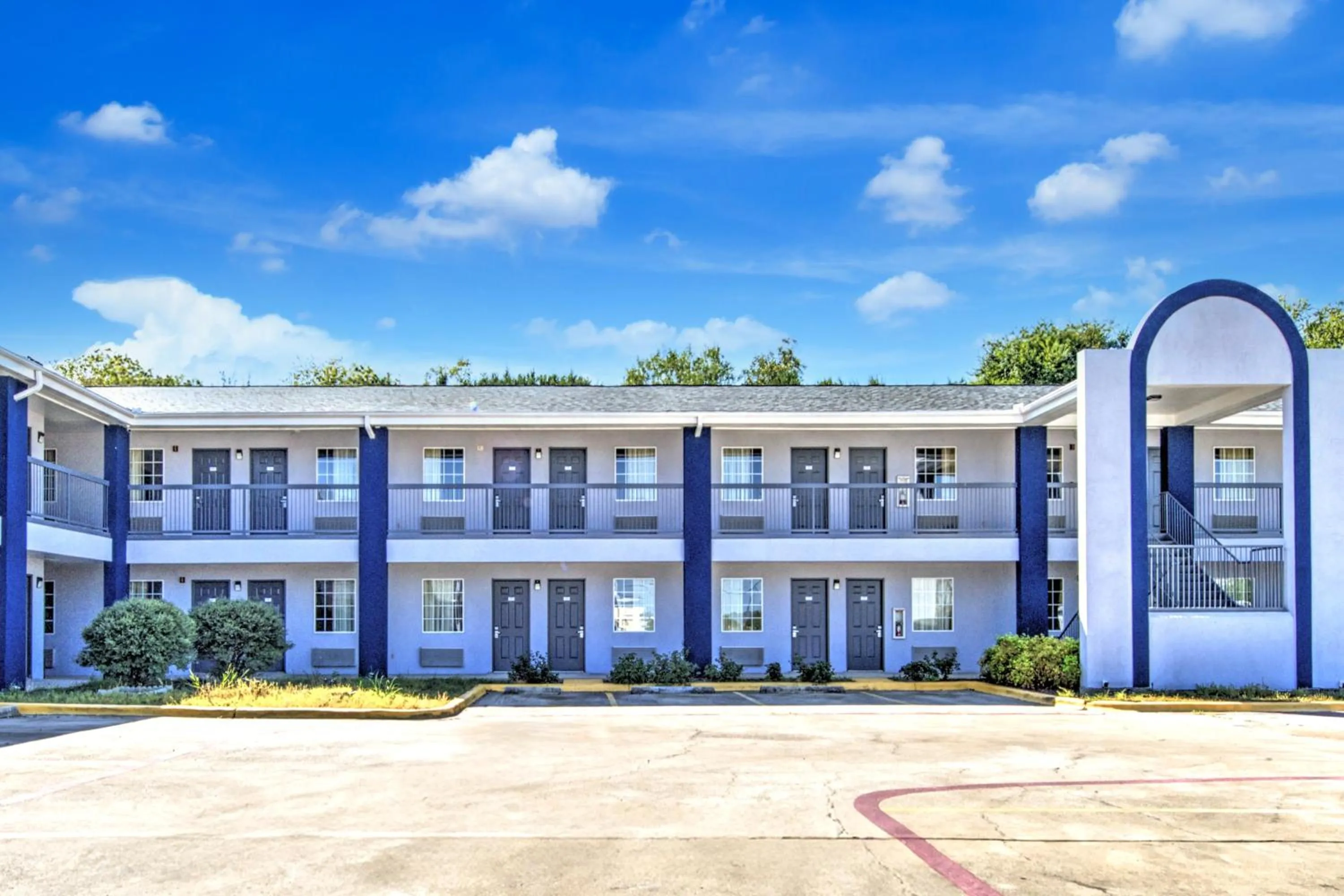 Property building in Heights Inn by Townhouse Harker Heights Killeen