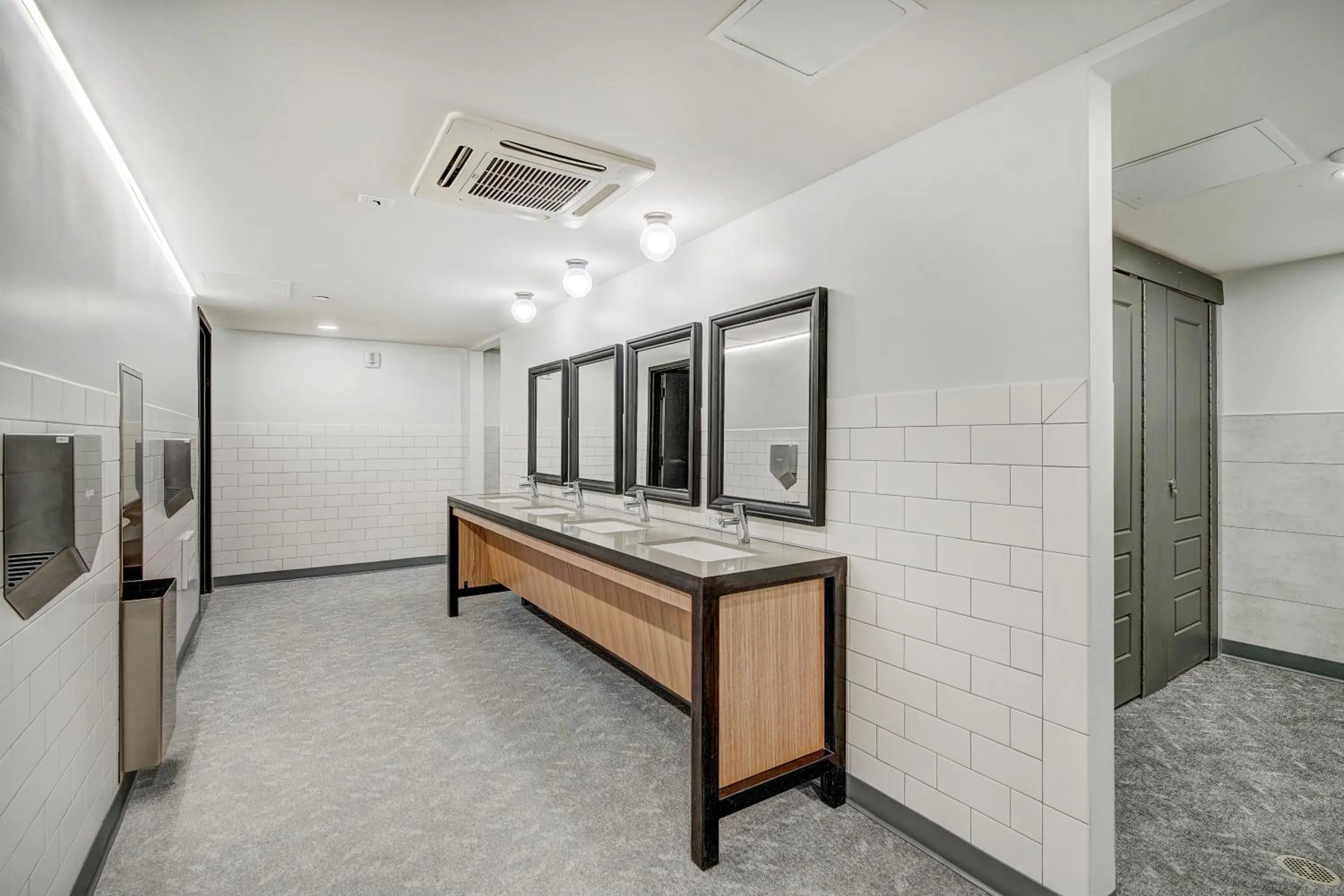 Bathroom in The Block Hotel & Commons