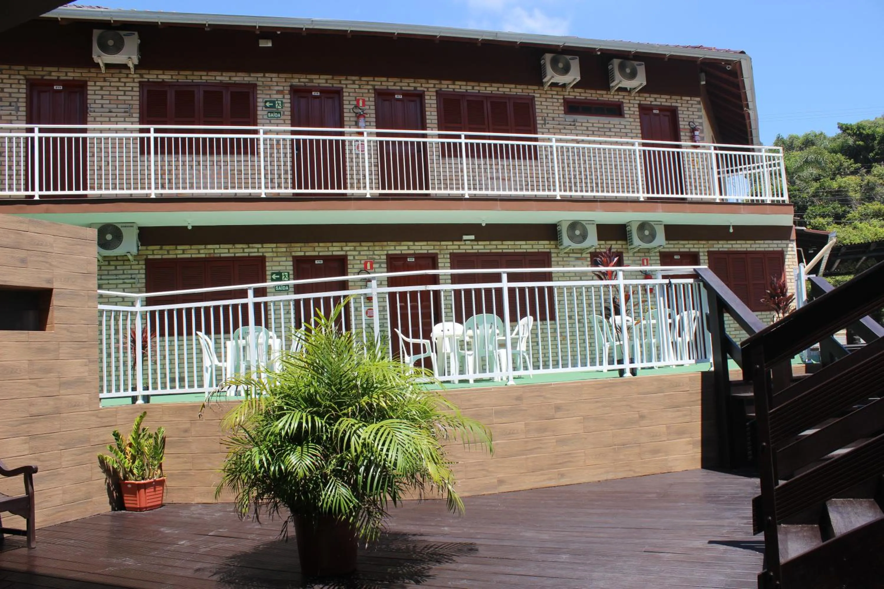 Property building in Hotel Bela Onda