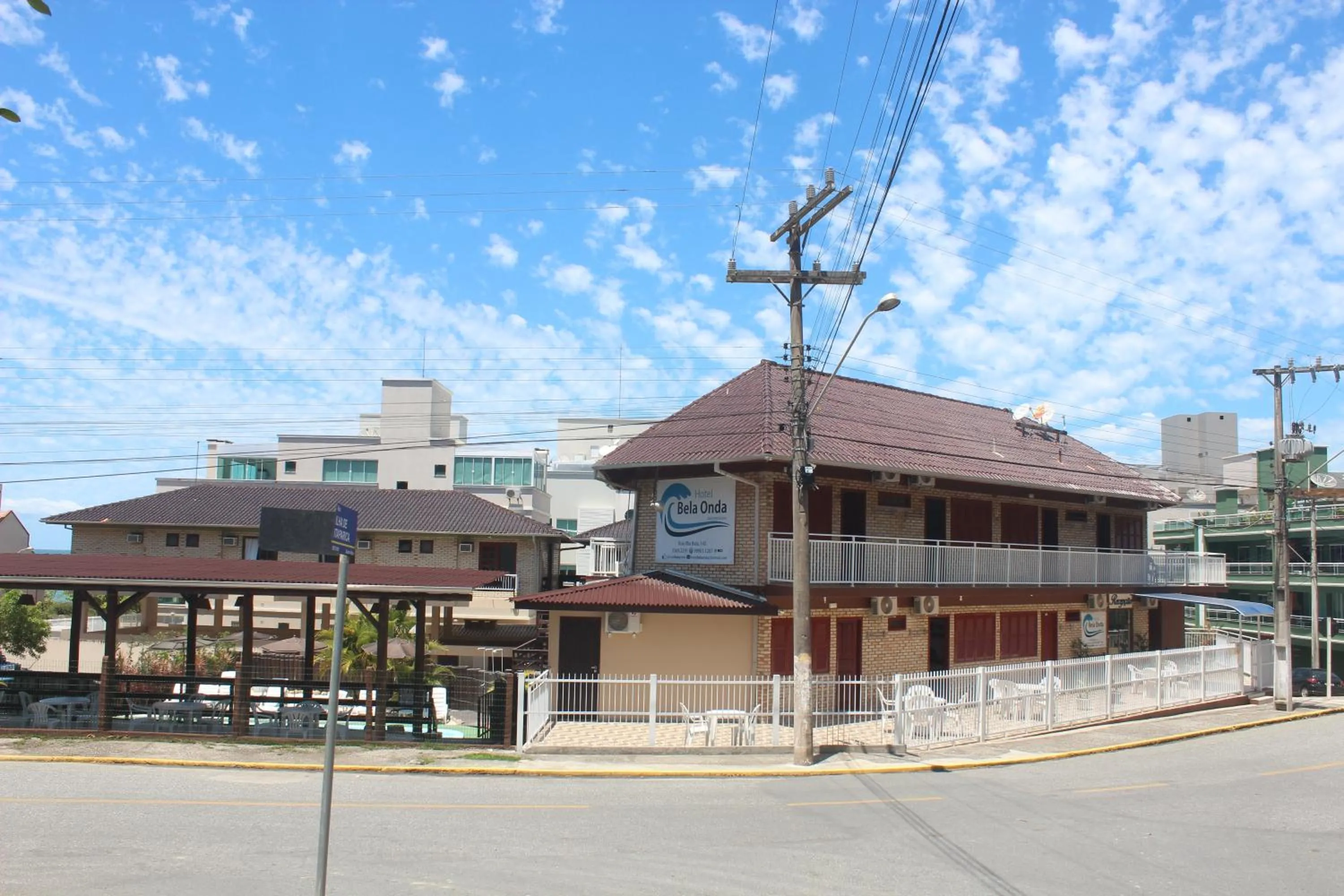 Property building in Hotel Bela Onda