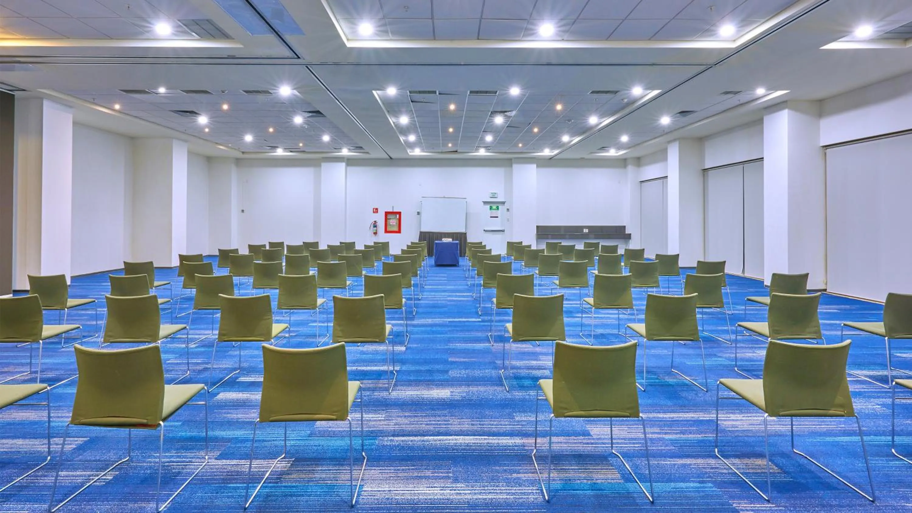 Spa and wellness centre/facilities in Holiday Inn Guadalajara Patria-Universidad by IHG