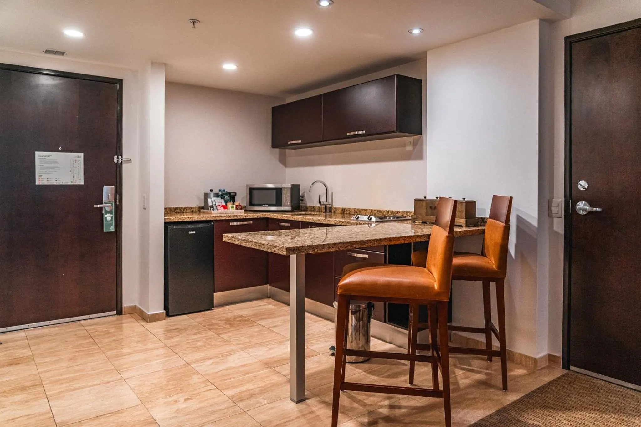 Photo of the whole room in Holiday Inn Guadalajara Patria-Universidad by IHG