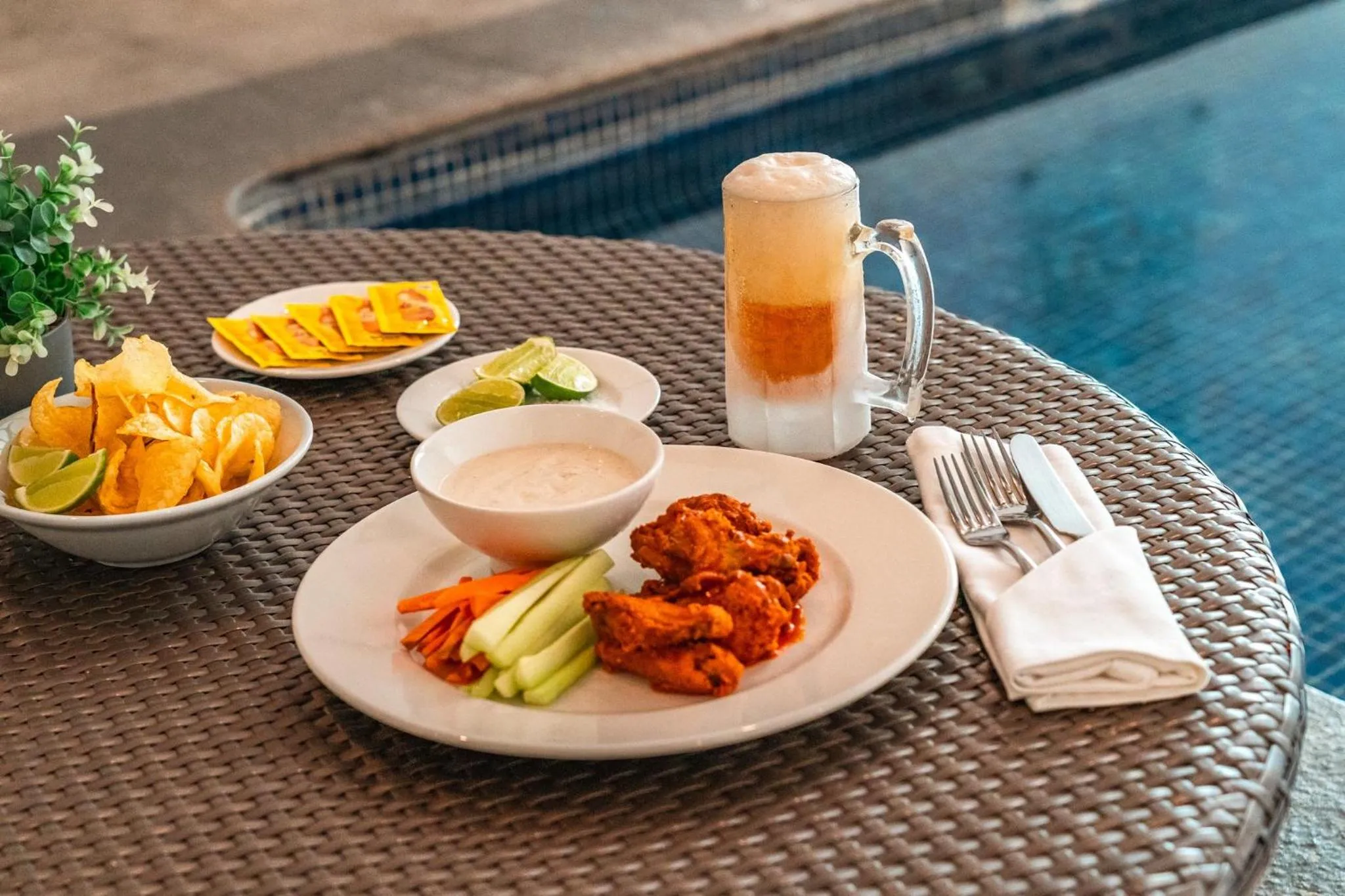 Restaurant/places to eat in Holiday Inn Guadalajara Patria-Universidad by IHG