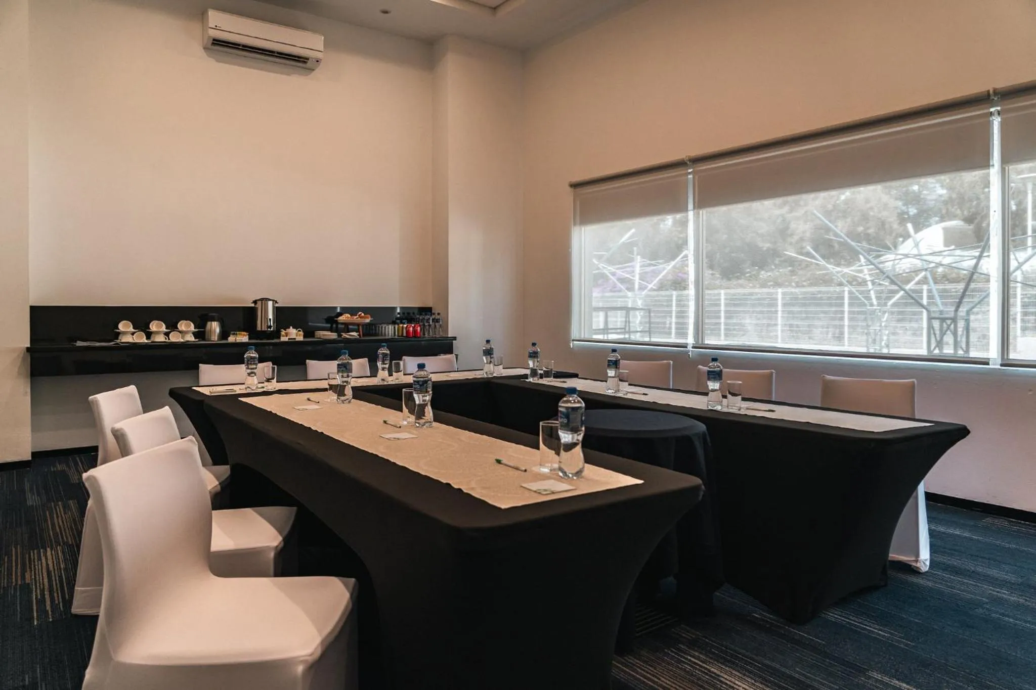 Meeting/conference room in Holiday Inn Guadalajara Patria-Universidad by IHG